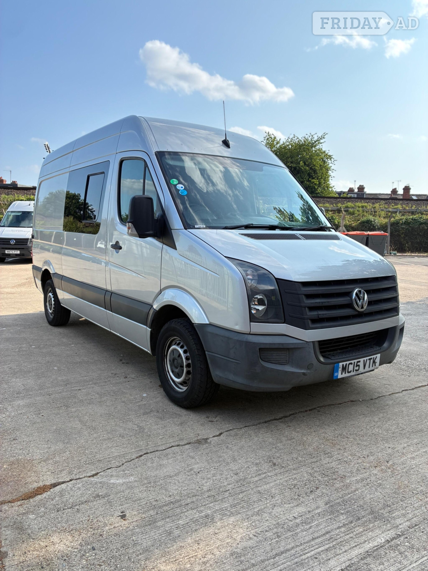 Volkswagen Crafter 2015 - Vans & Commercial Vehicles