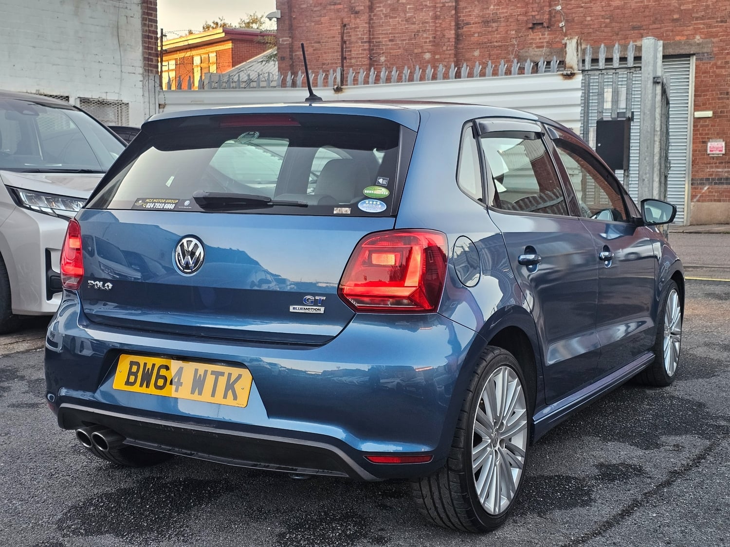 Volkswagen Polo 2014 - Cars