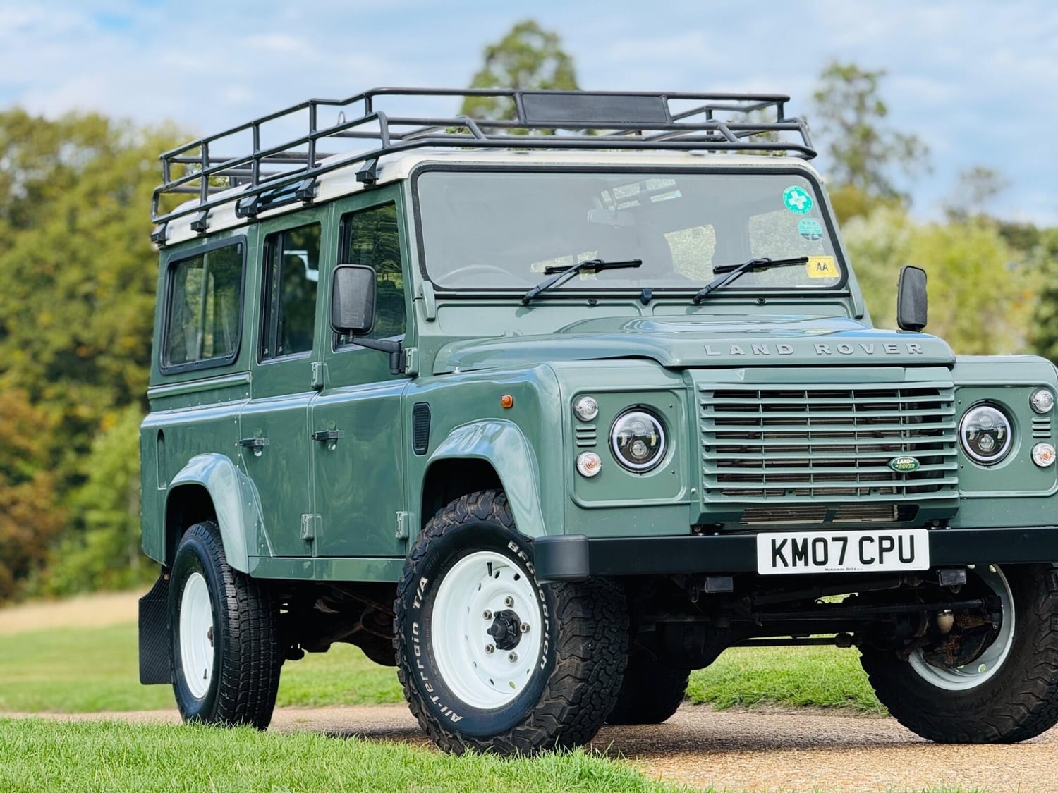 Land Rover Defender 110 2007 - Vans & Commercial Vehicles in Hemel Hempstead