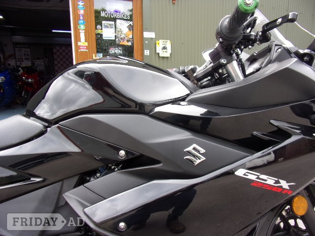 Suzuki GSX 2019 - Motorbikes, Scooters & Quads in Rugeley