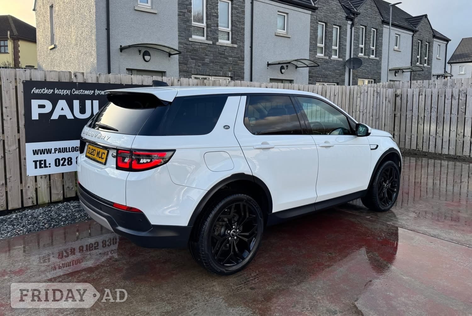 [ berth ]Land Rover Discovery Sport