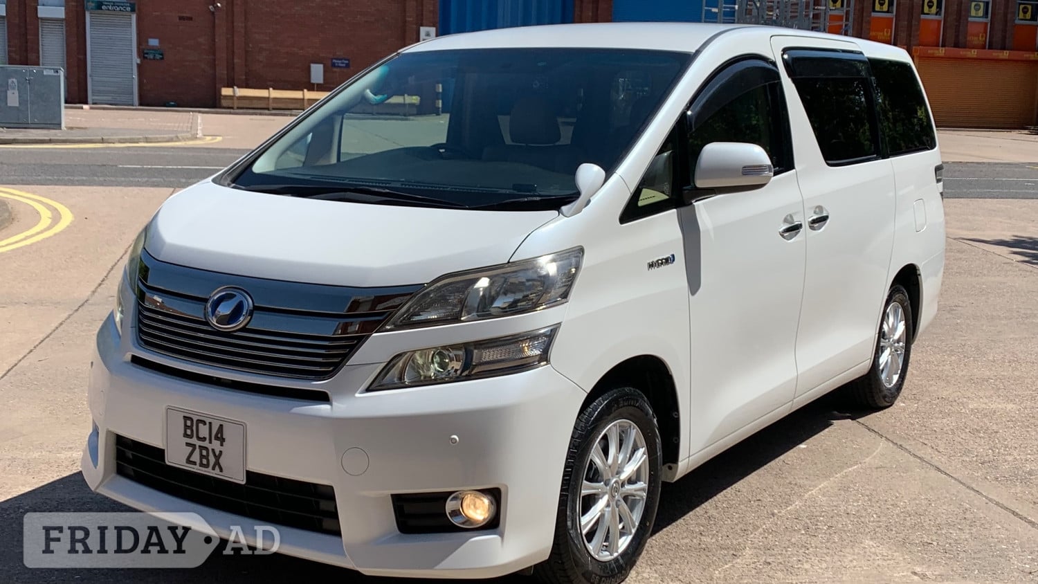 Toyota Vellfire 2014 in Birmingham