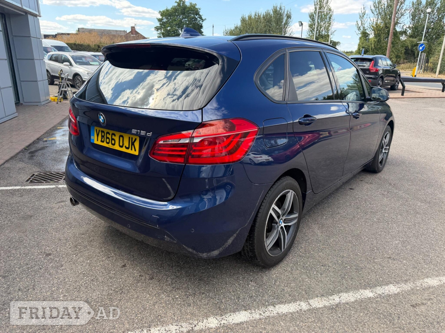 BMW 2 Series Active Tourer 2016 - Cars