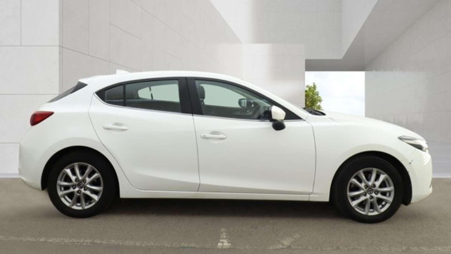 Mazda 3 2017 - Cars
