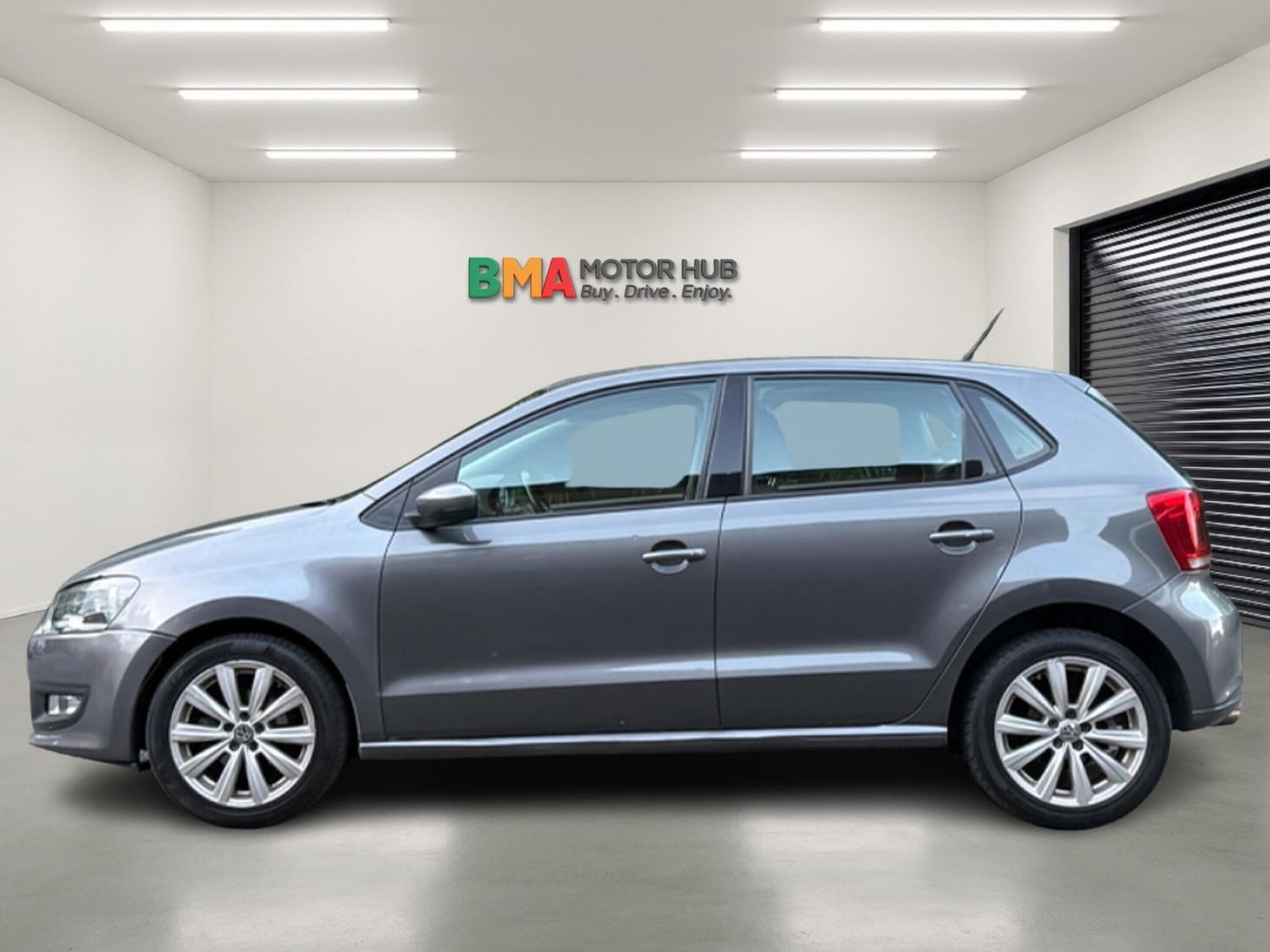 Volkswagen Polo 2013 - Cars
