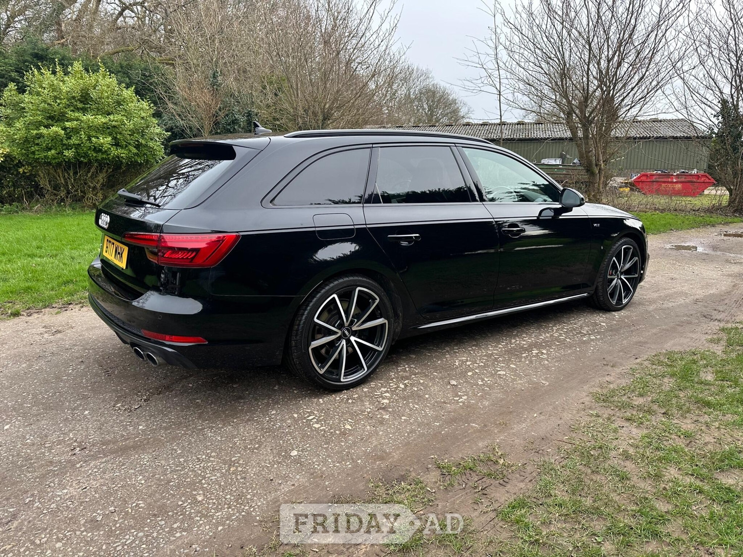 Audi S4 Avant Westerham