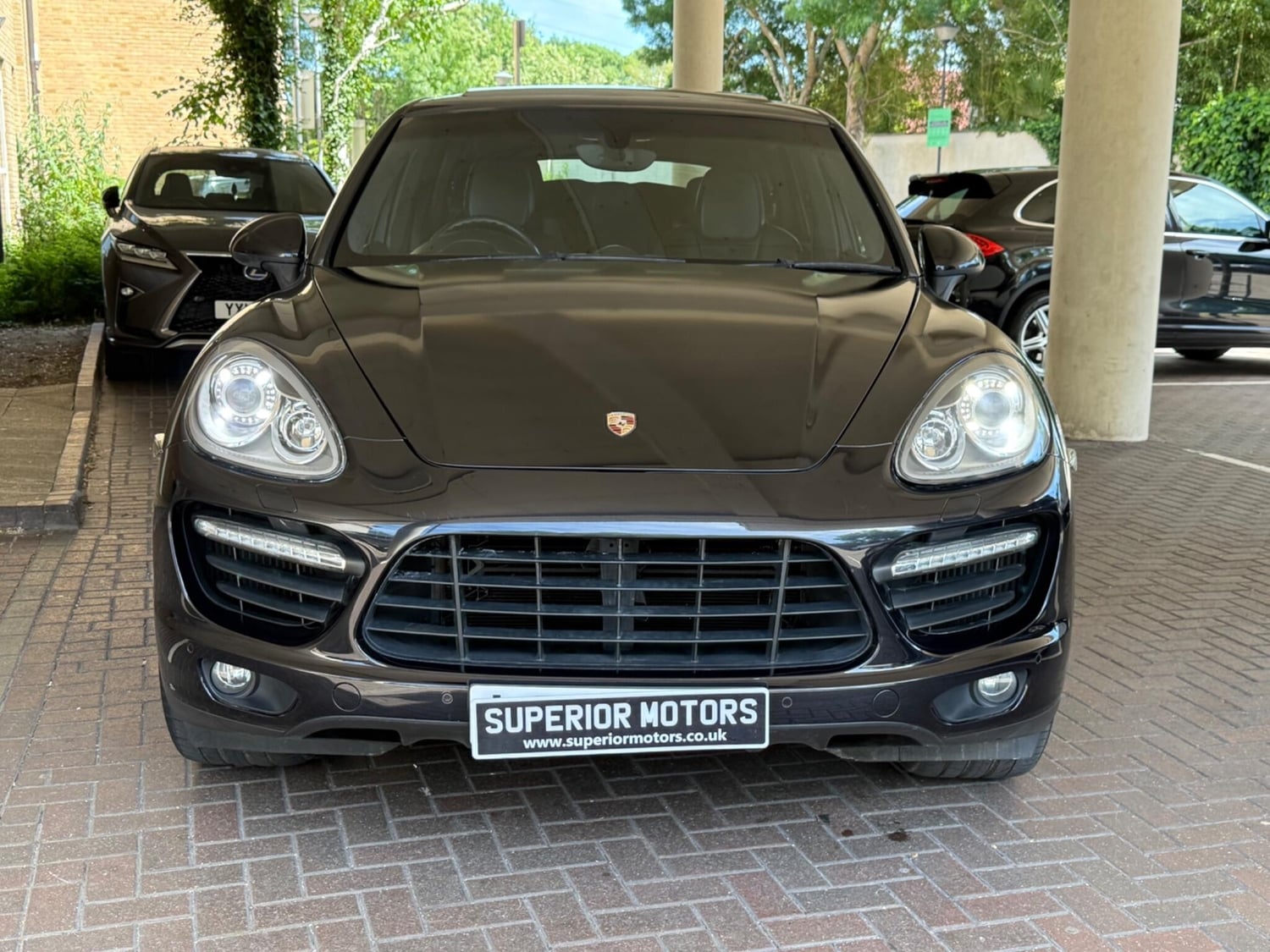 Porsche Cayenne Staines