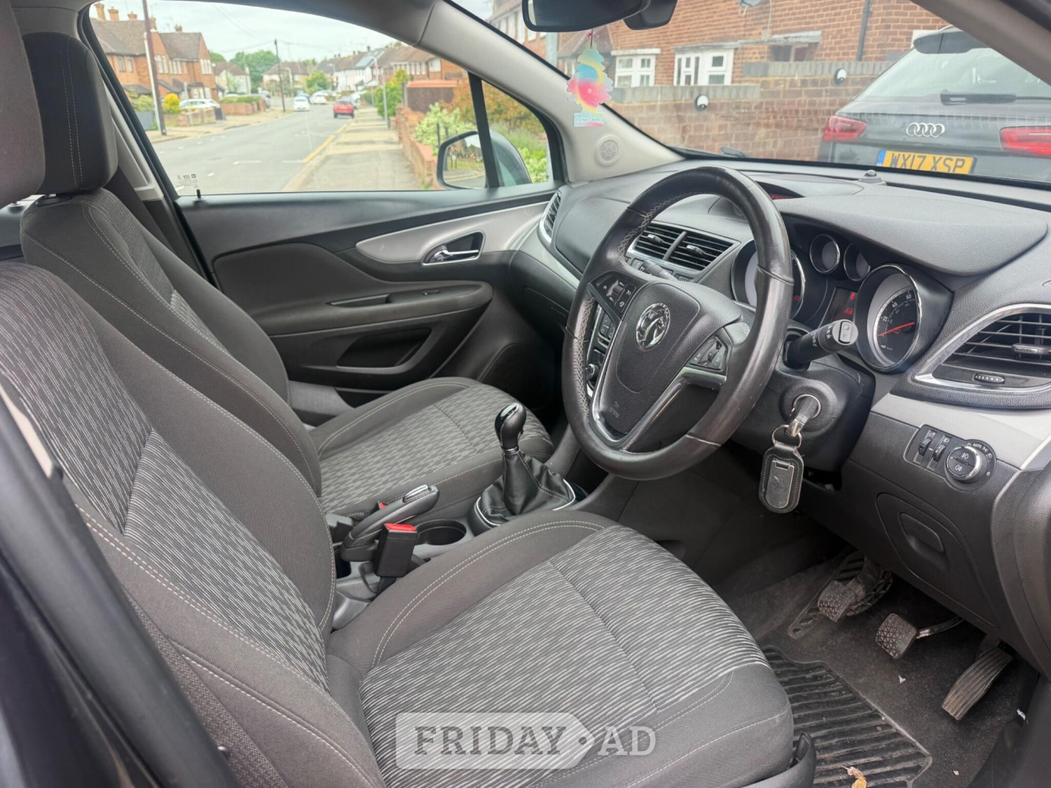 Vauxhall Mokka 2016 - Cars in Uxbridge