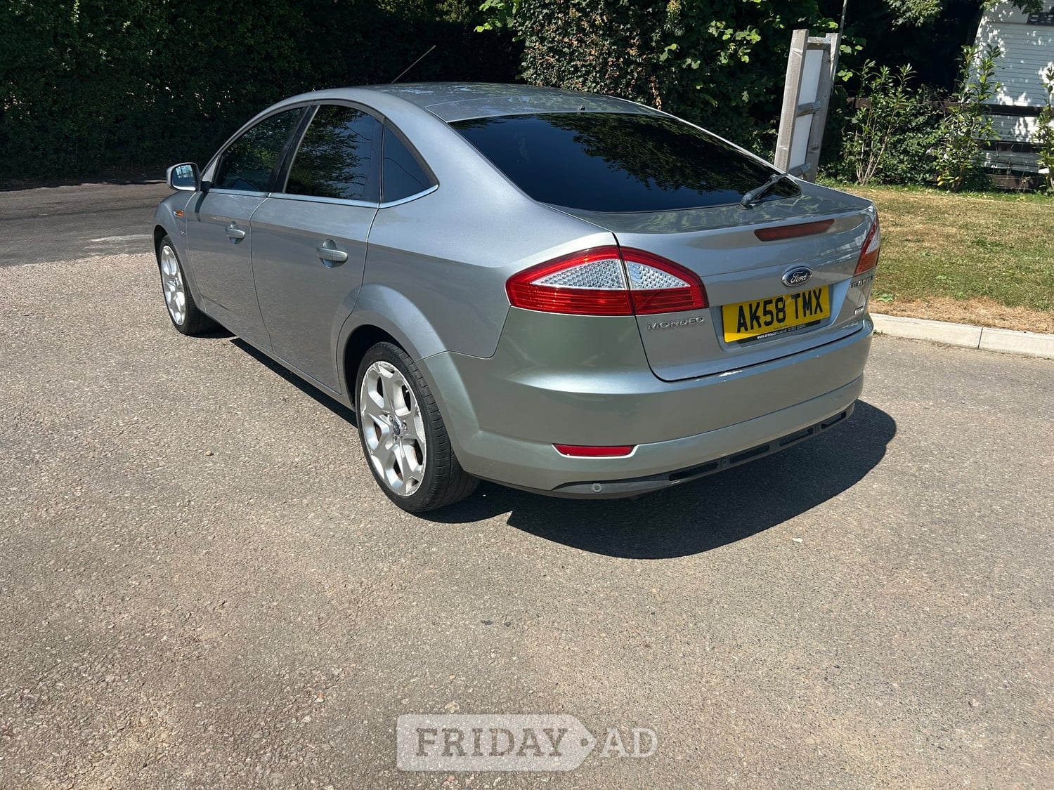 [ berth ]Ford Mondeo