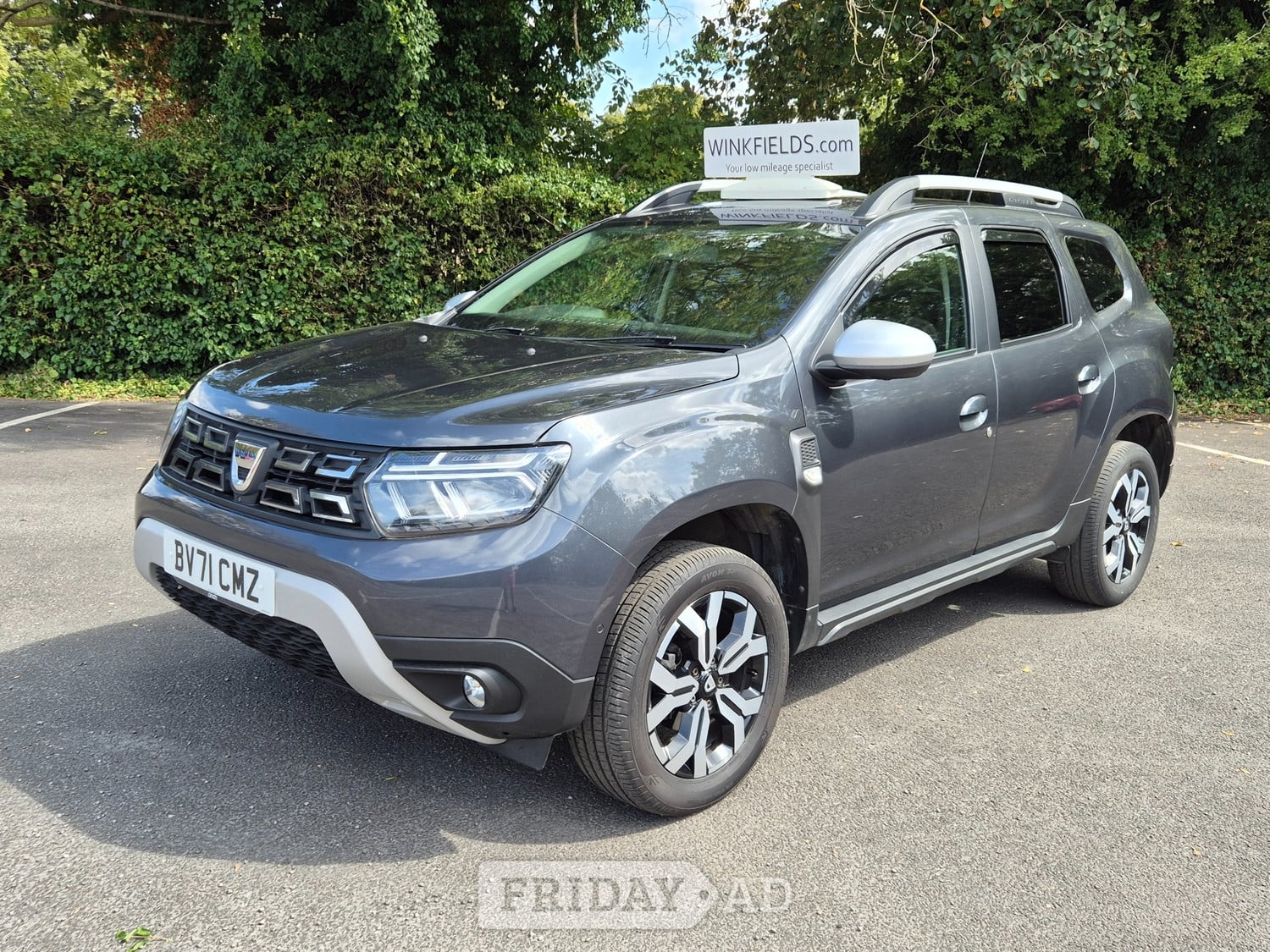 [ berth ]Dacia Duster