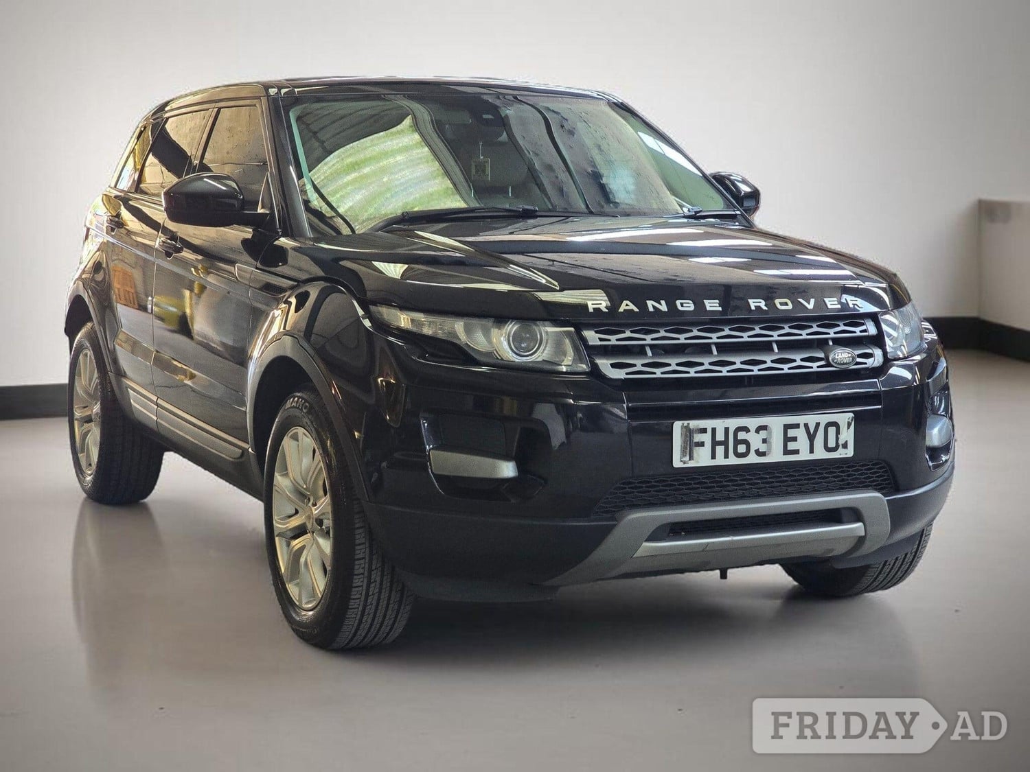 Land Rover Range Rover Evoque 2014 in Bolton
