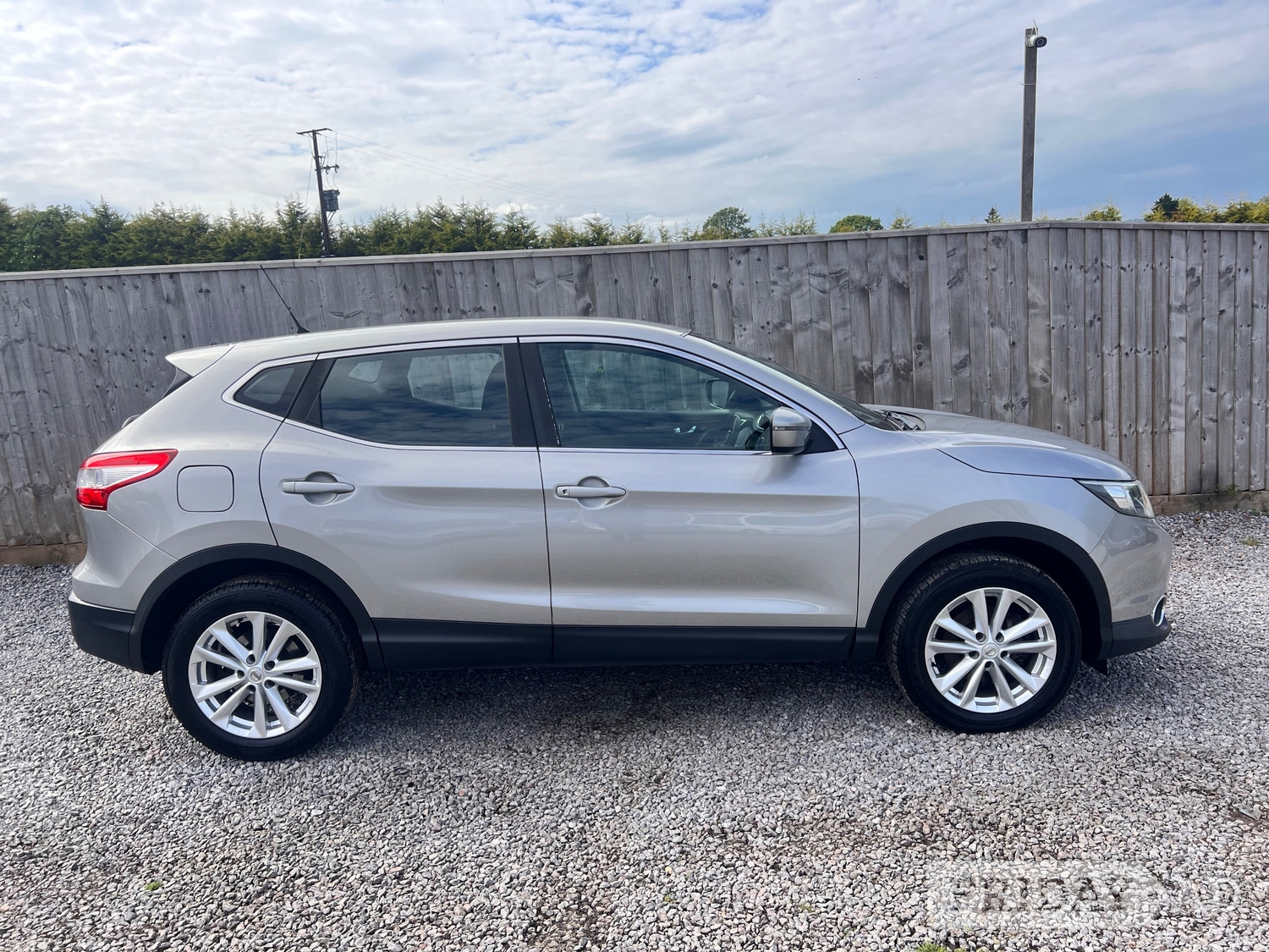 Nissan Qashqai 2017 - Cars