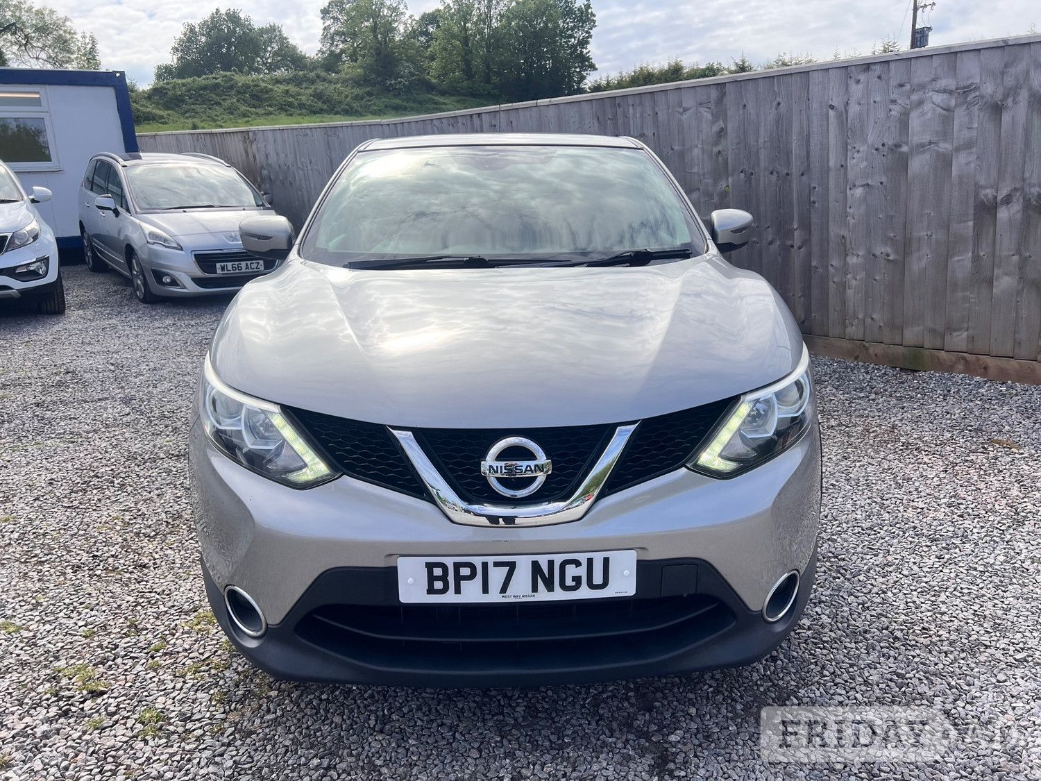 [ berth ]Nissan Qashqai