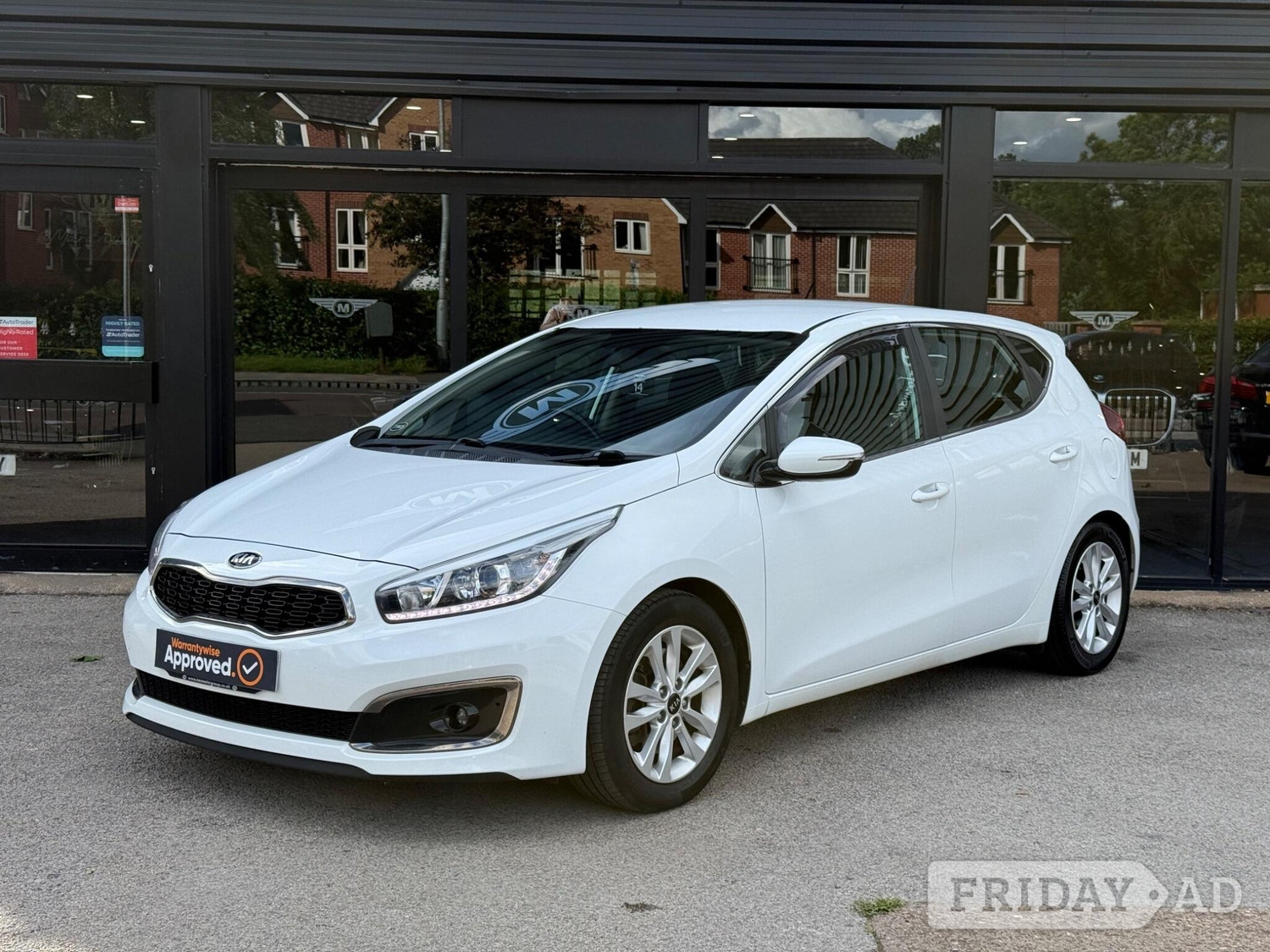 [ berth ]Kia Ceed