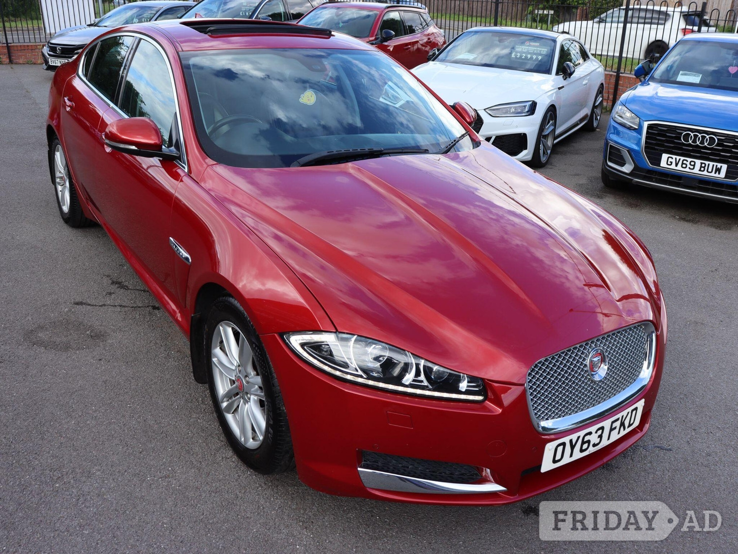 Jaguar XF 2013 - Cars