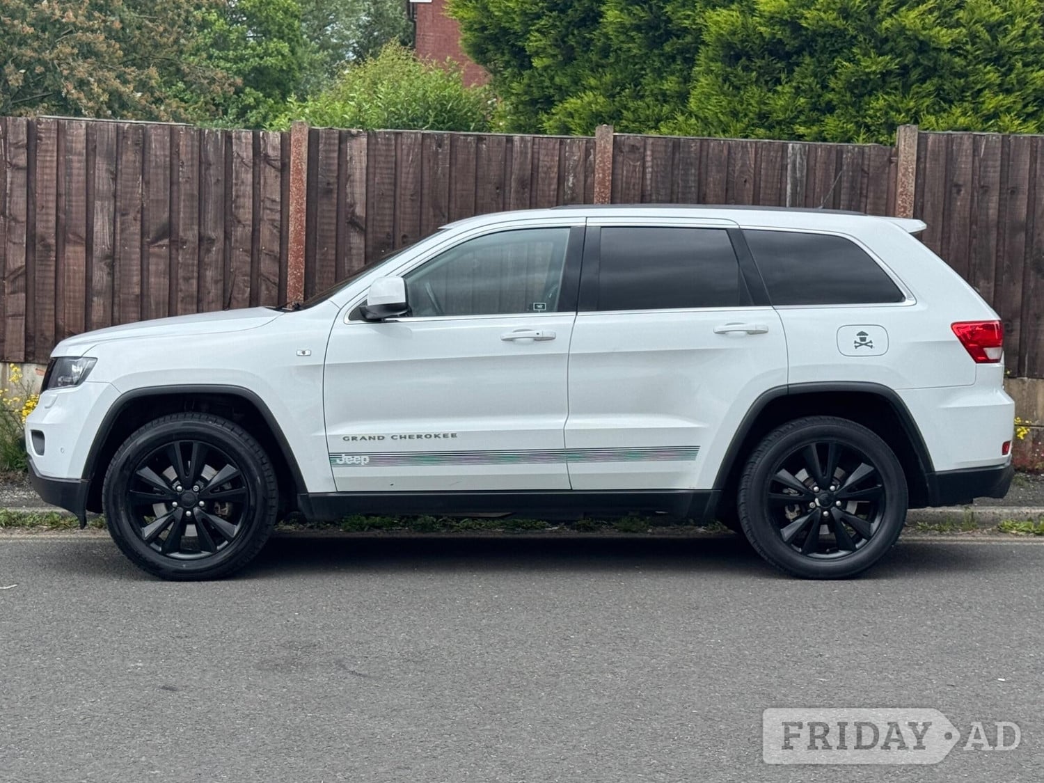 Jeep Grand Cherokee 2013 - Cars