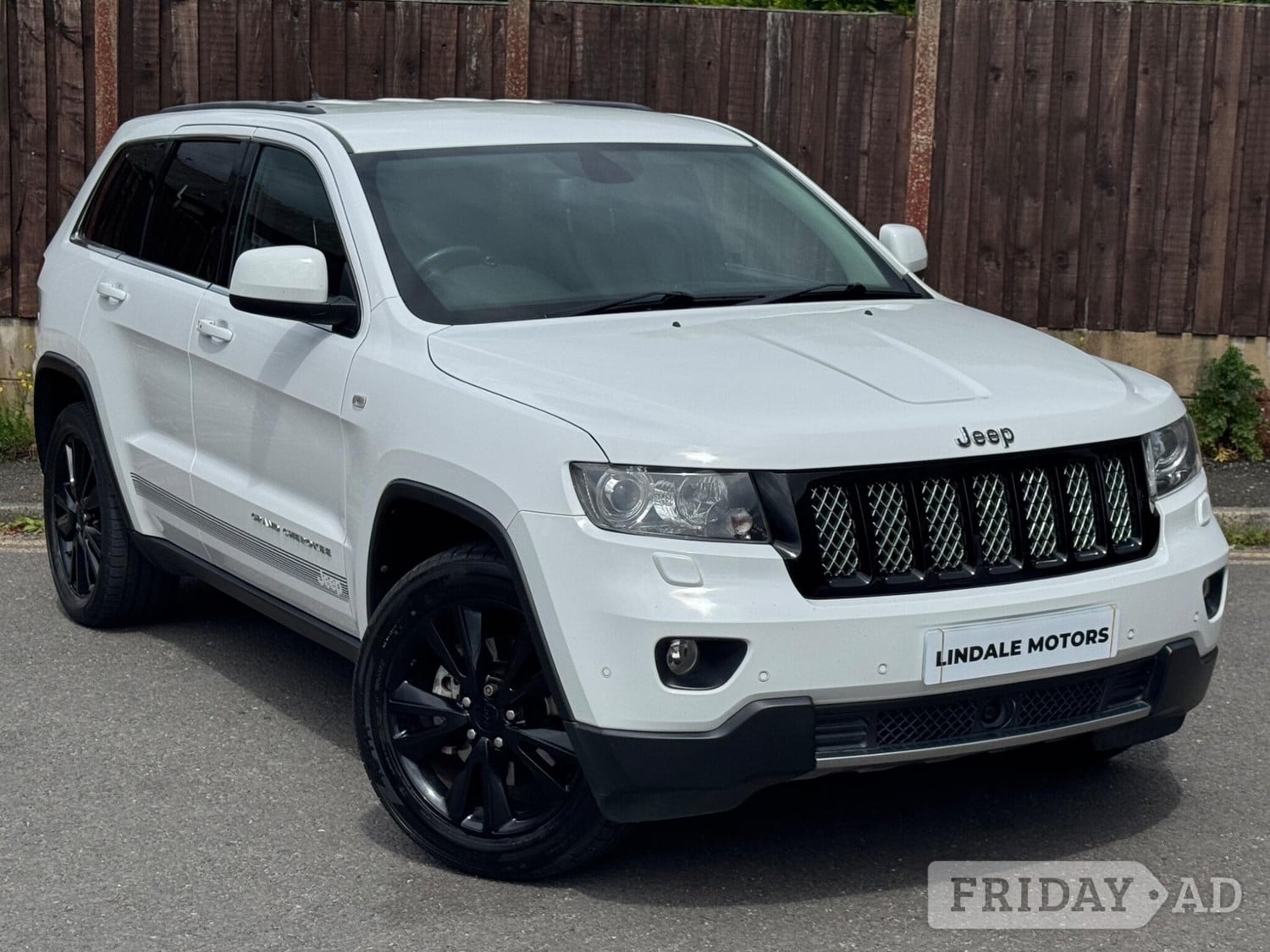 Jeep Grand Cherokee 2013 in Oldham