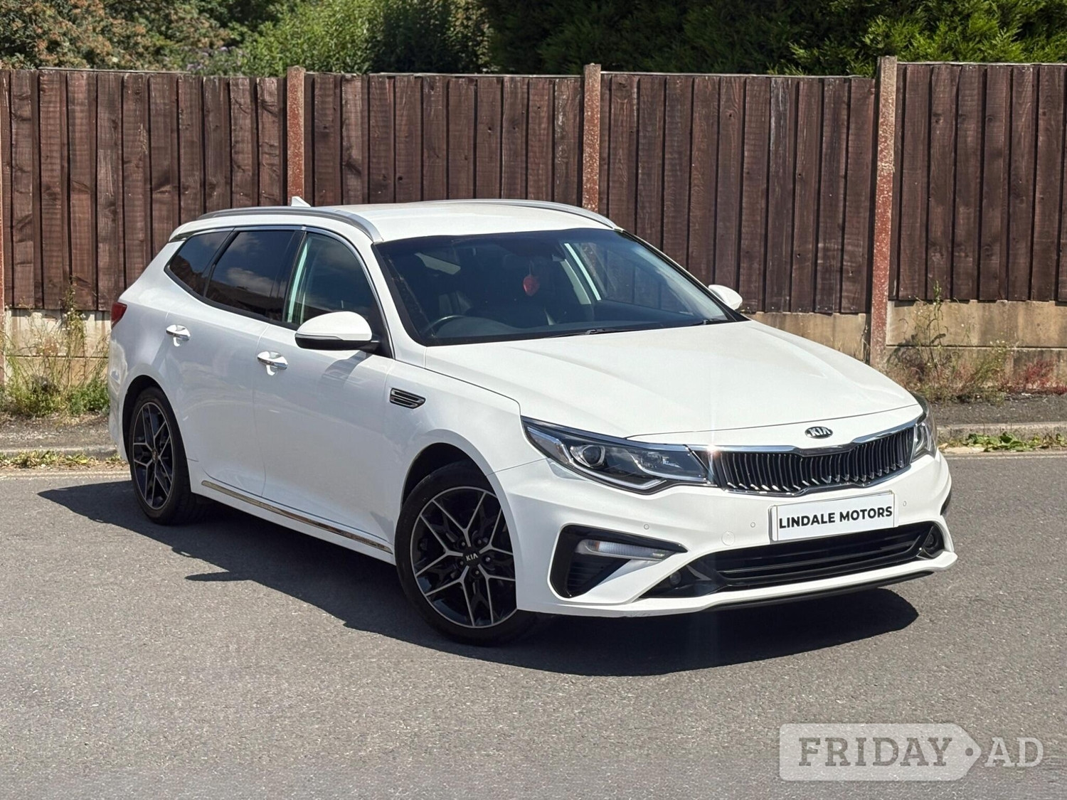 Kia Optima 2019 in Oldham