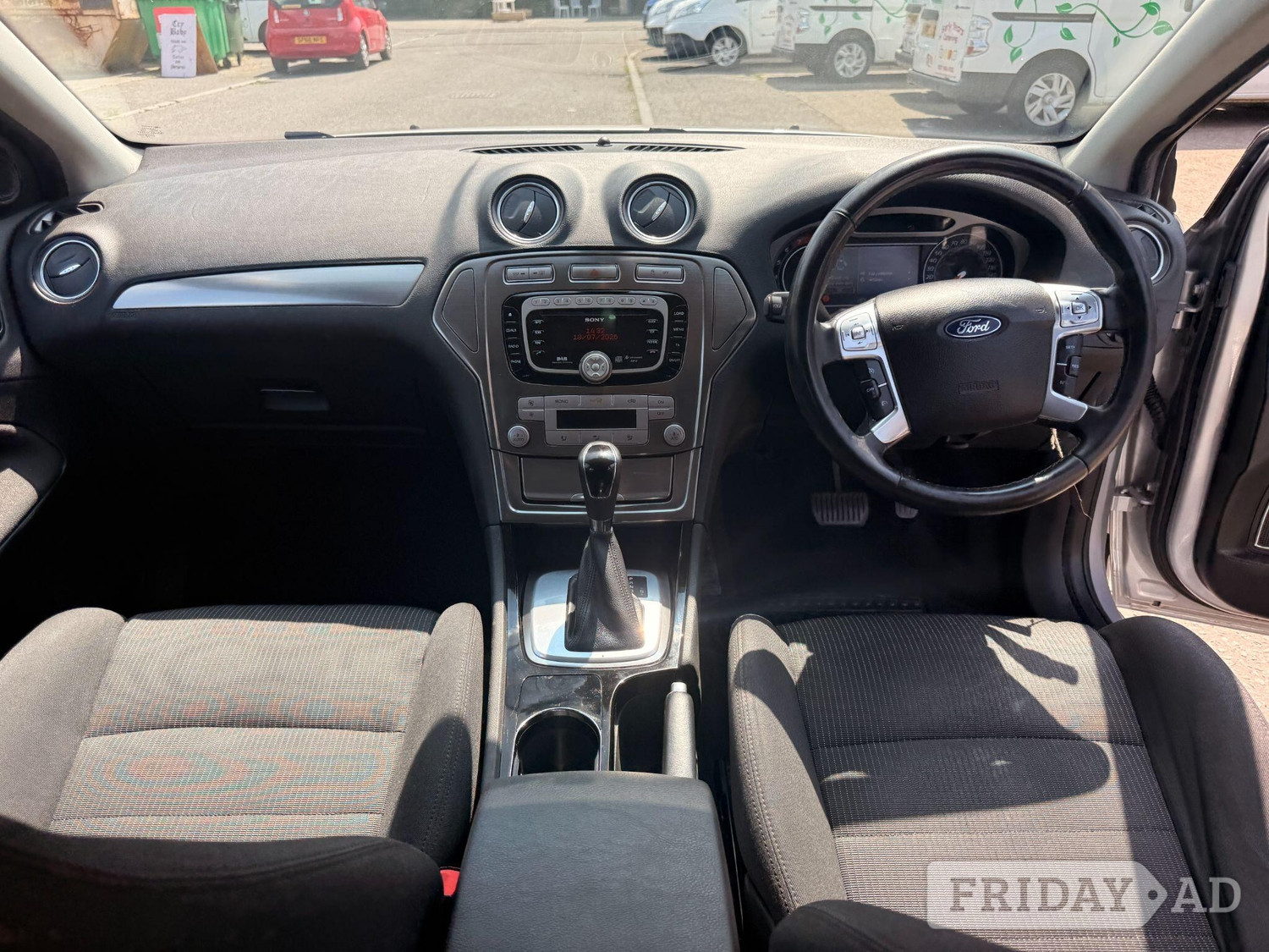Ford Mondeo 2010 - Cars