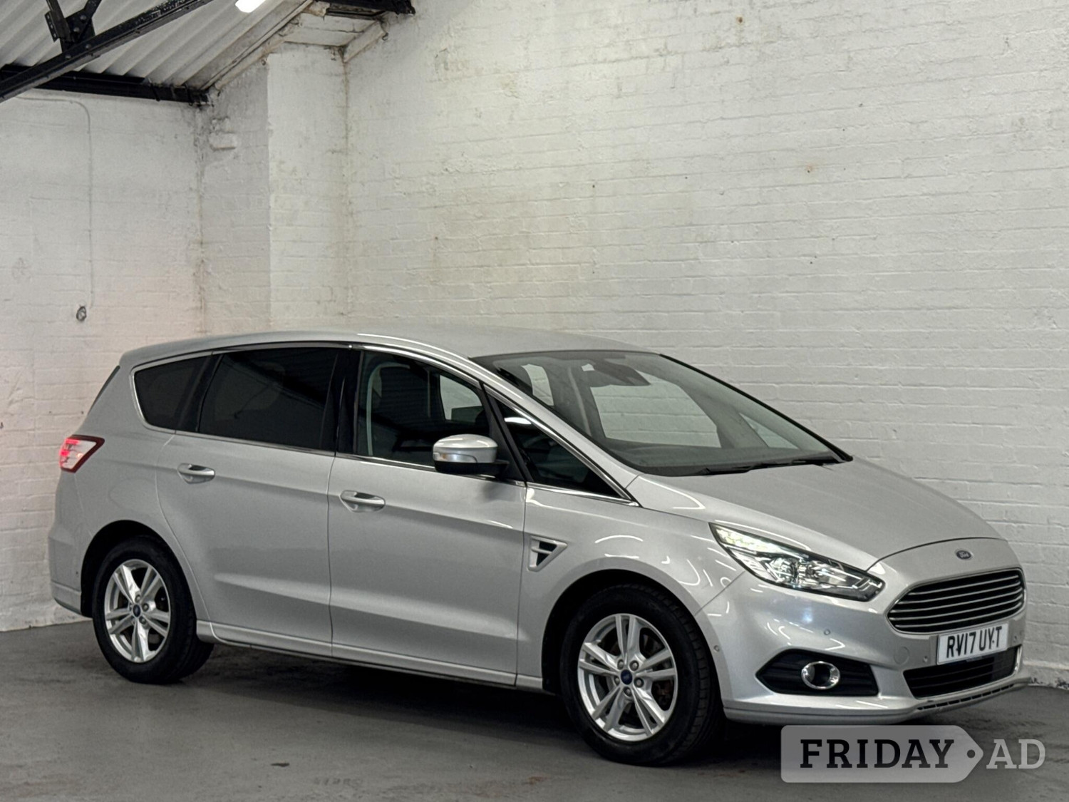Ford S-Max 2017 - Cars in Birmingham