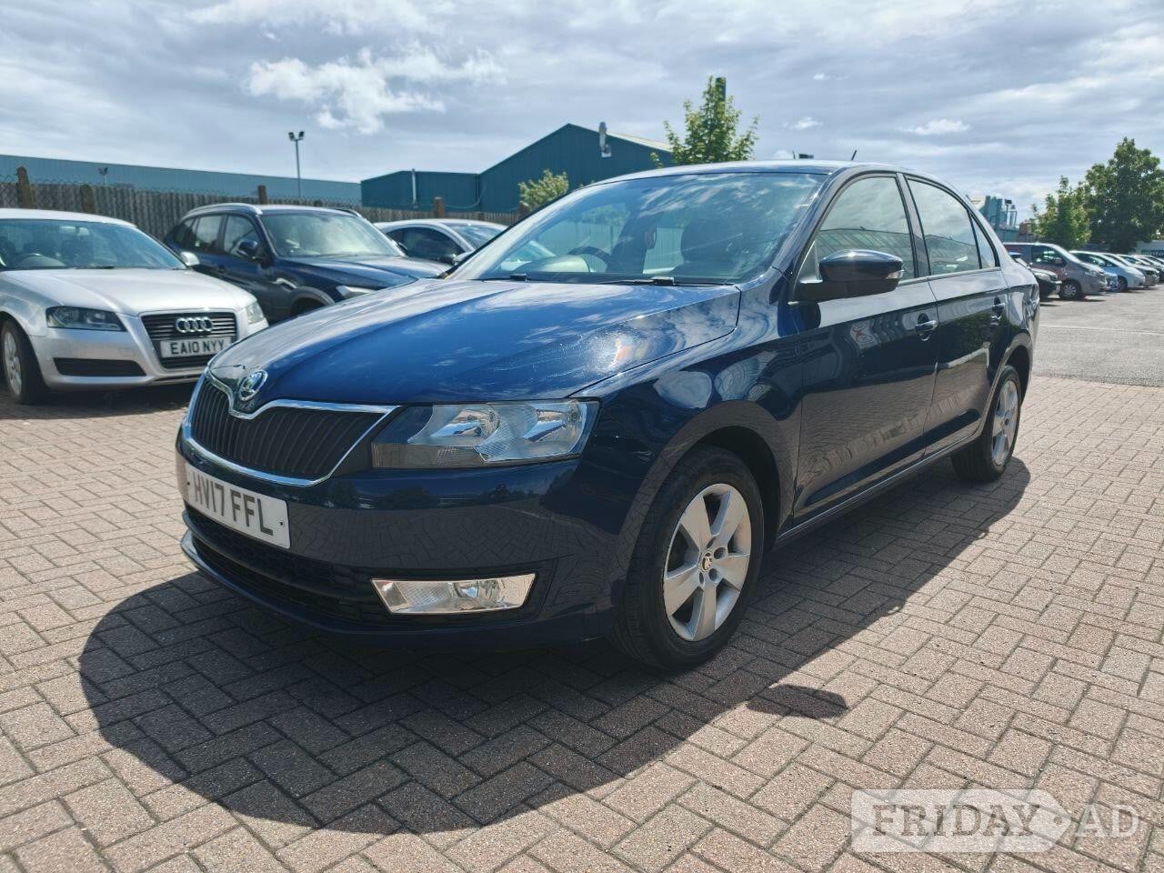 [ berth ]Skoda Rapid