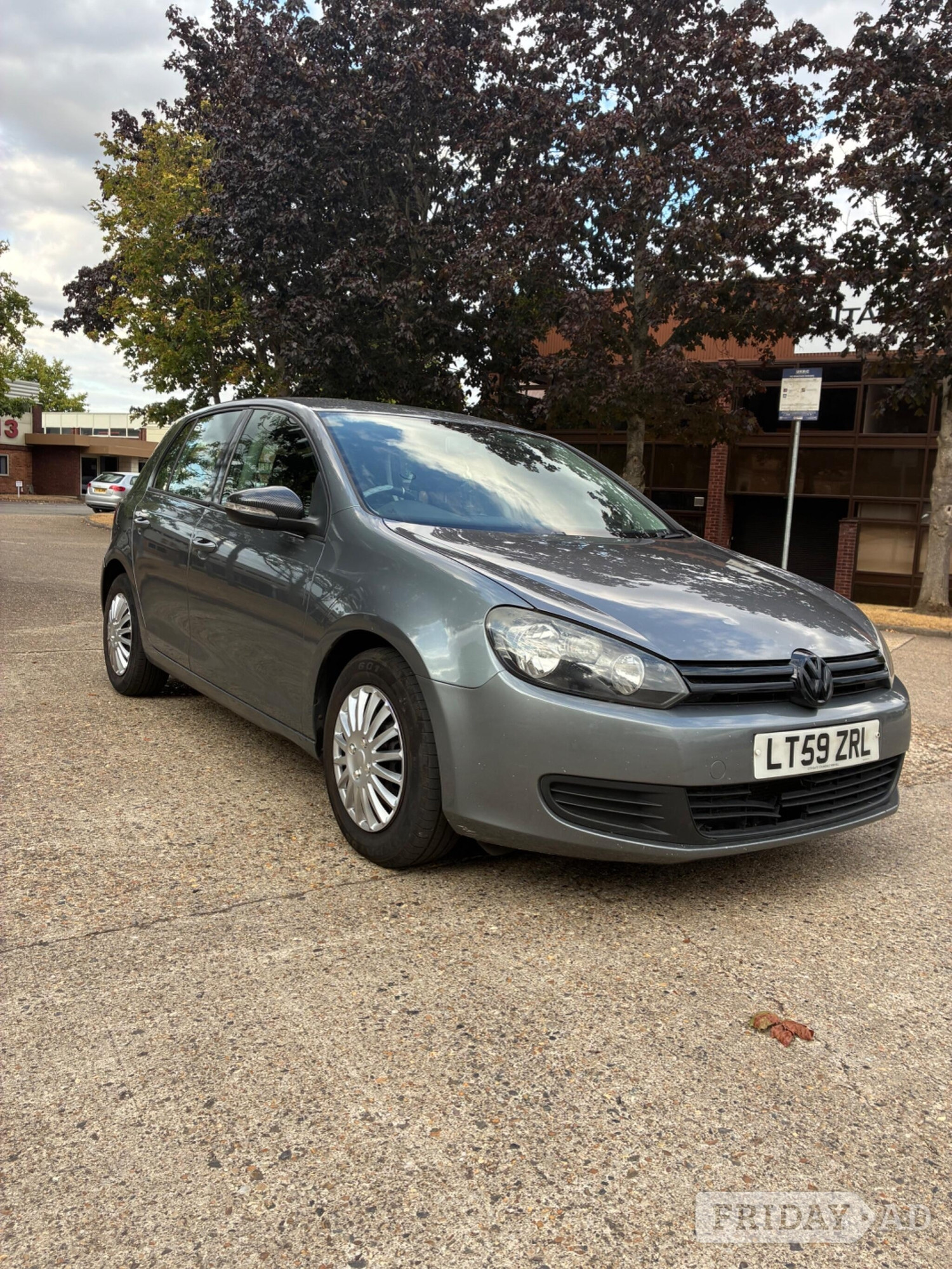 Volkswagen Golf 2009 - Cars