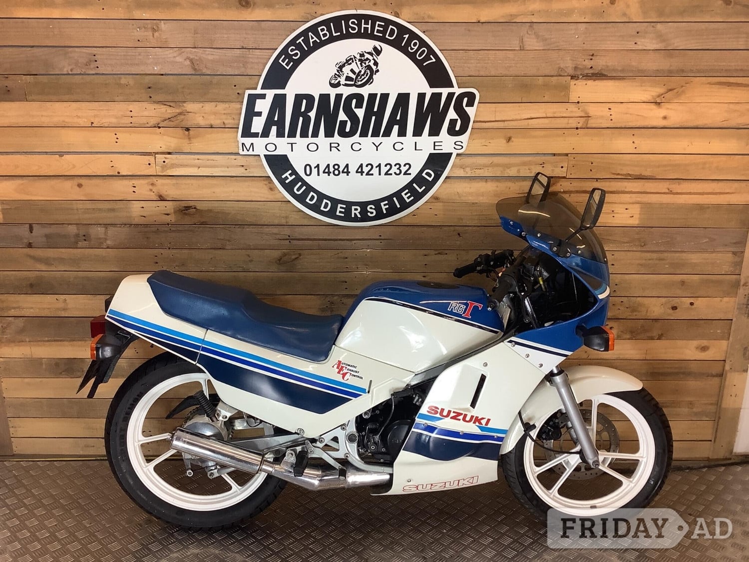 Suzuki RG 1985 in Huddersfield