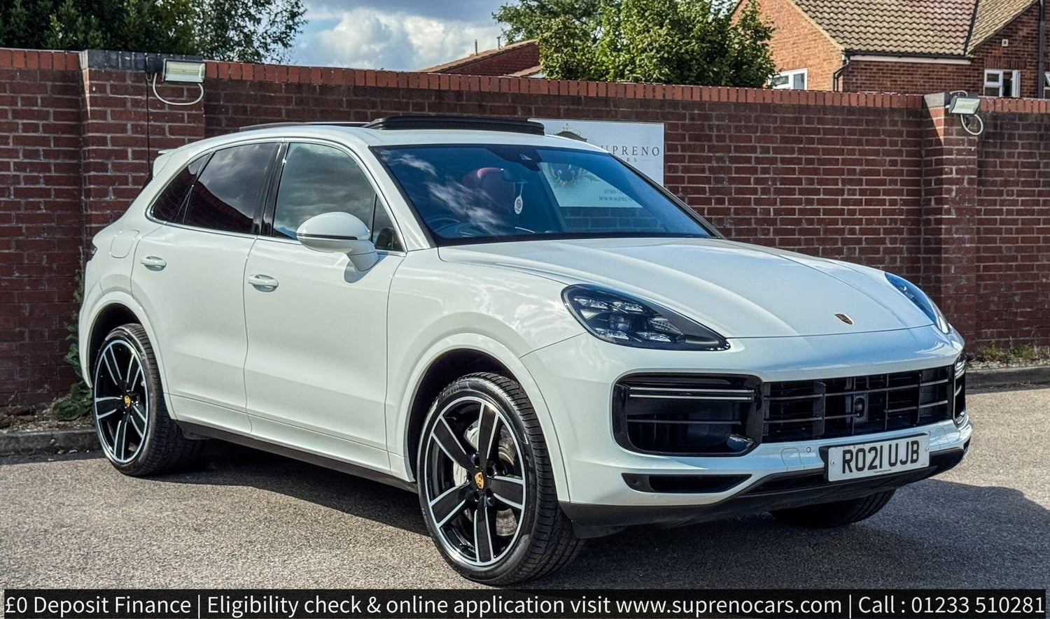 Porsche Cayenne 2021 - Cars