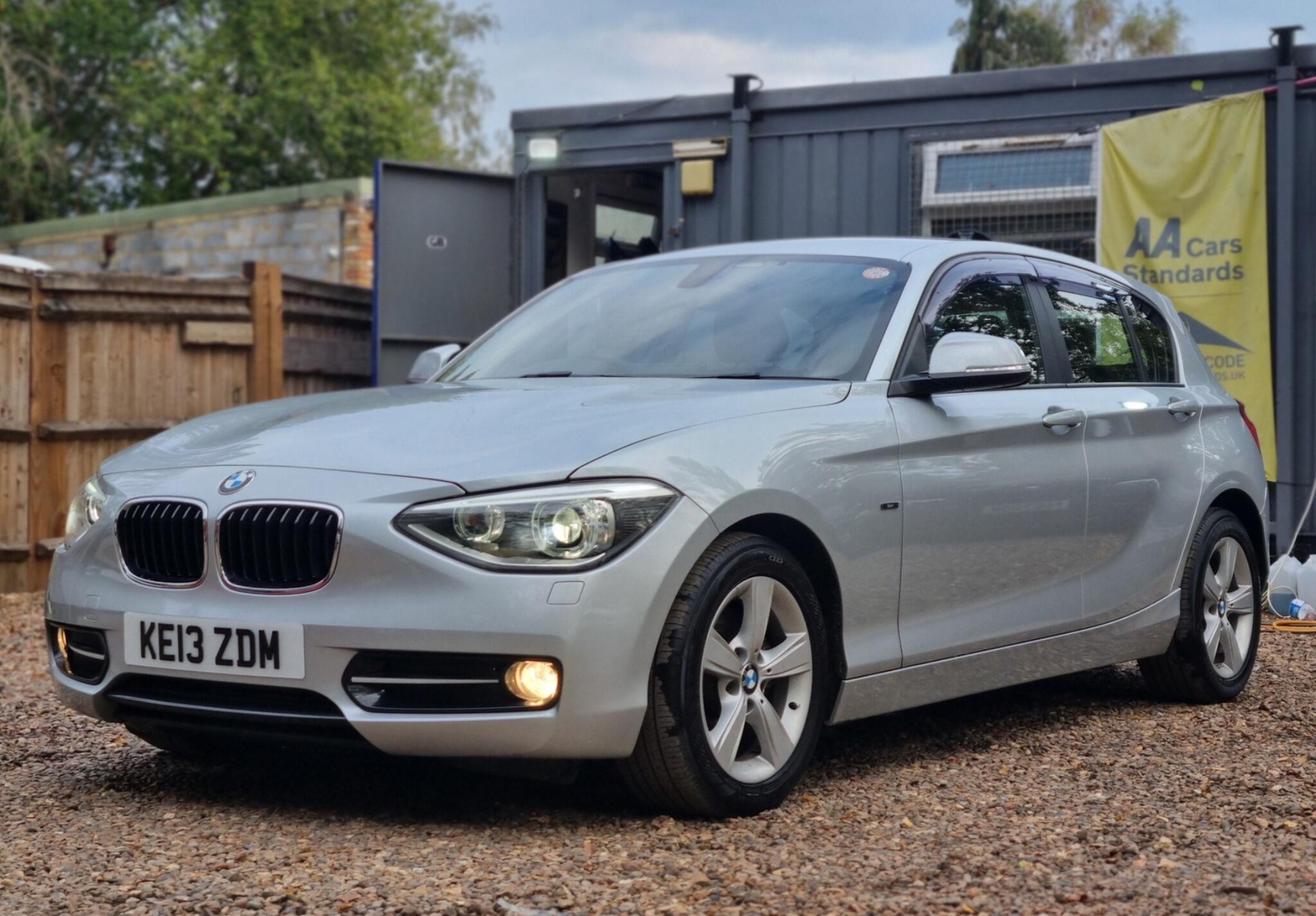 [ berth ]BMW 1 Series