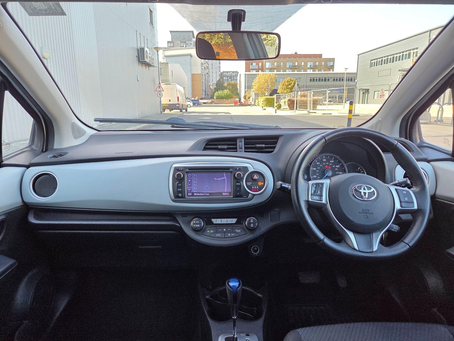 Toyota Yaris 2014 - Cars in Slough