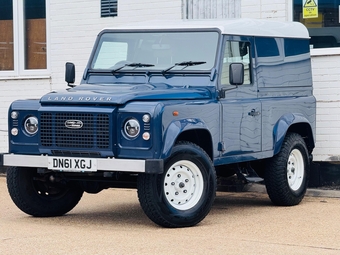 Land Rover Defender 90 2012