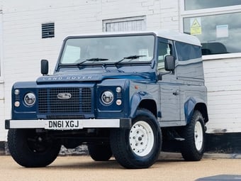 Land Rover Defender 90 2012