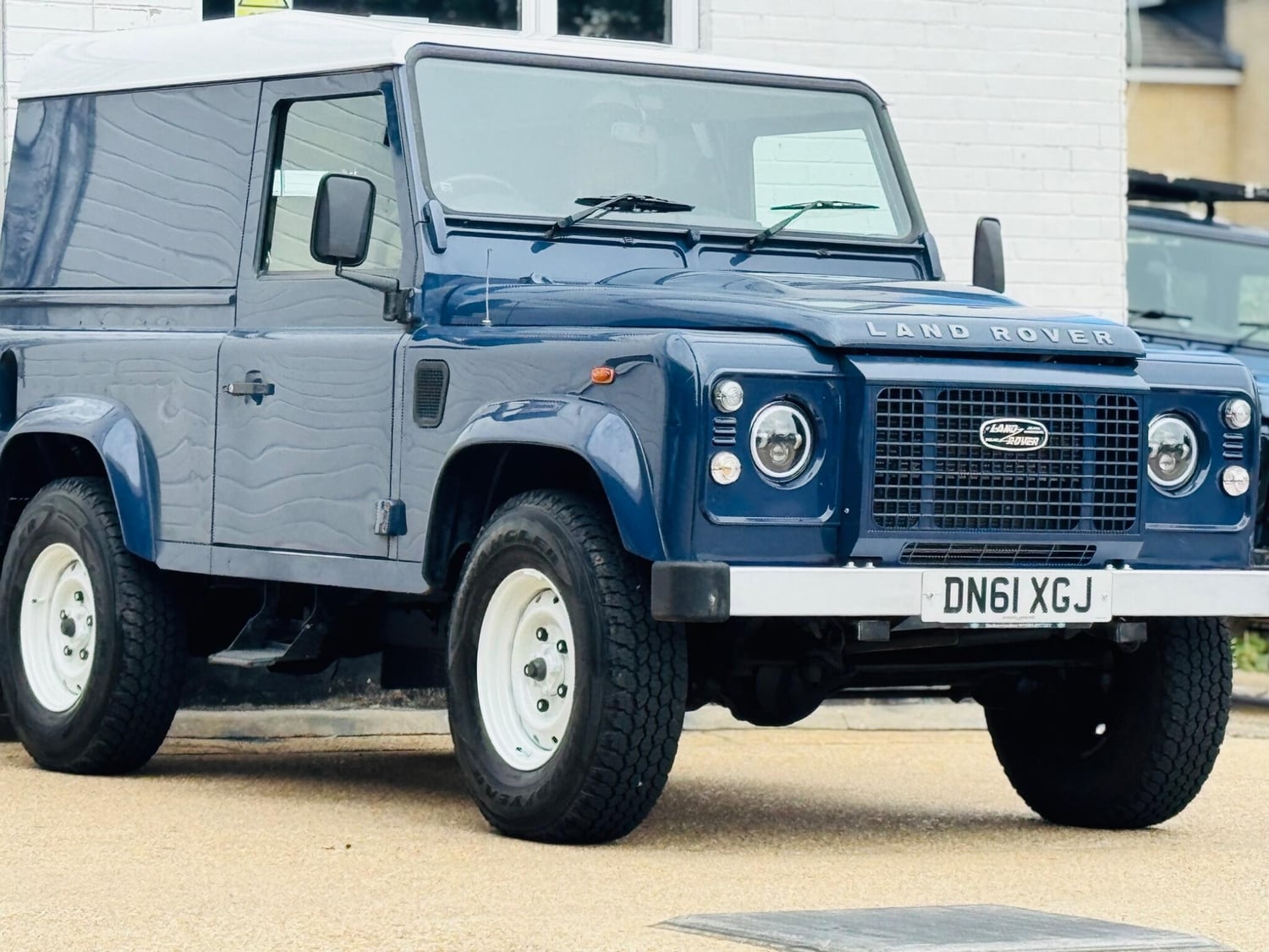 Land Rover Defender 90 2012 - Vans & Commercial Vehicles in Hemel Hempstead