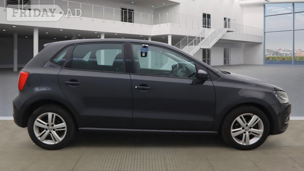 Volkswagen Polo 2016 - Cars