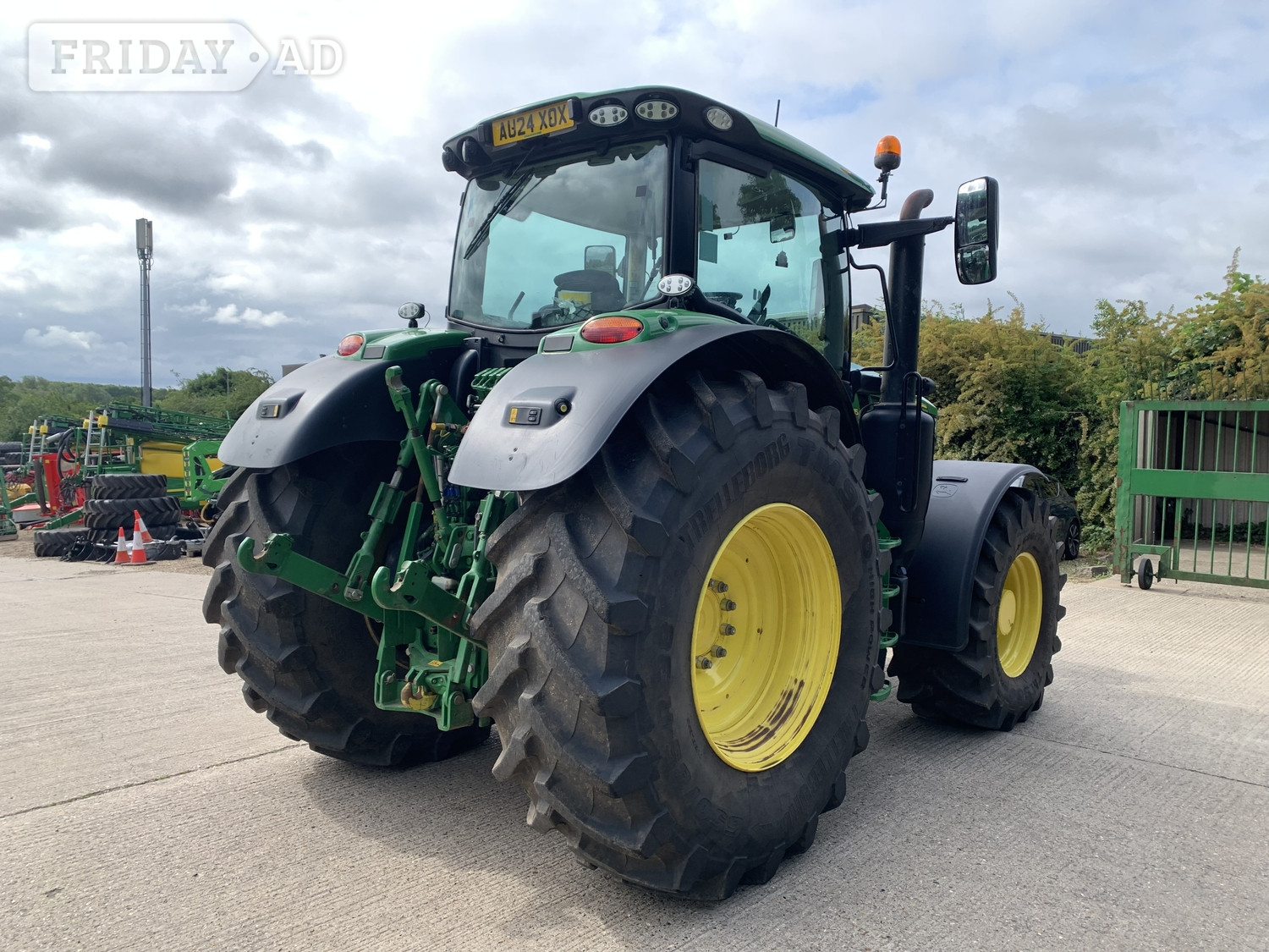 John Deere 6R 215 (2024) Tractor - Farm & Agricultural Vehicles