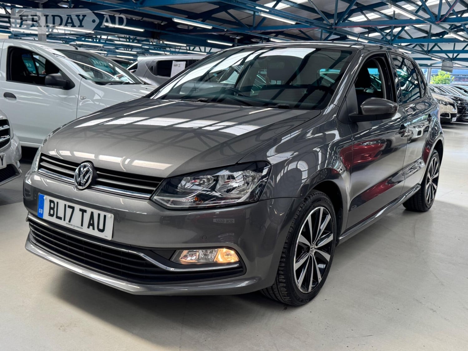 Volkswagen Polo 2017 in Bolton