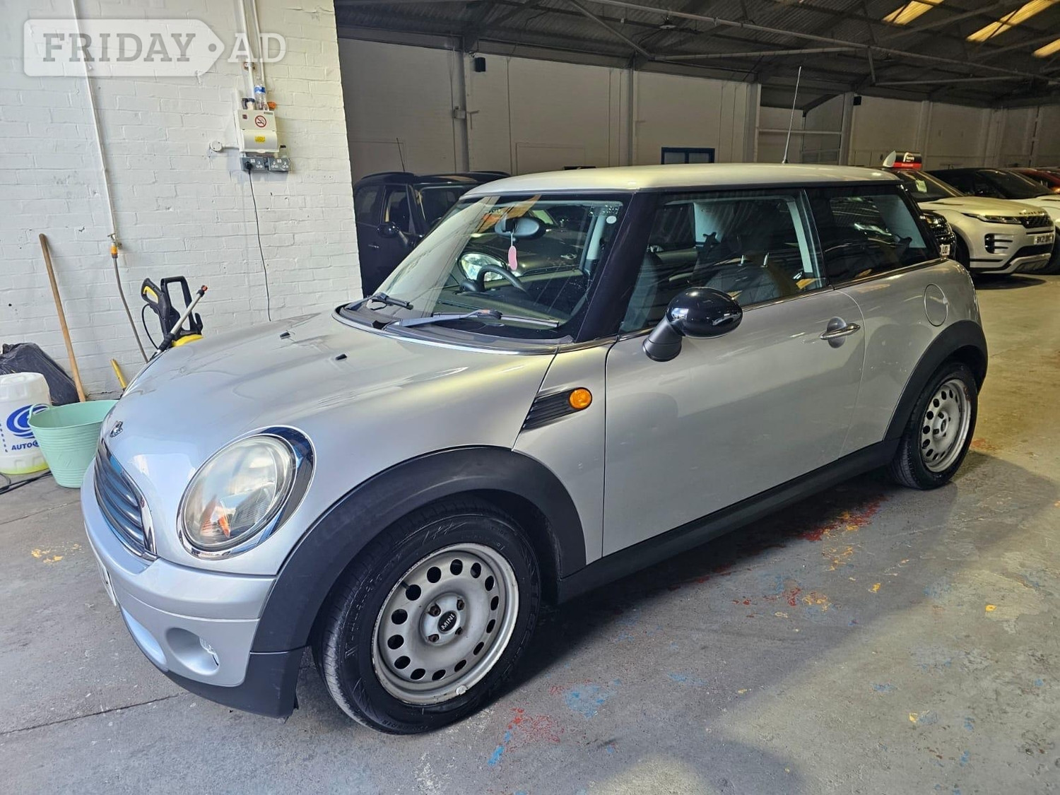 [ berth ]Mini Hatch