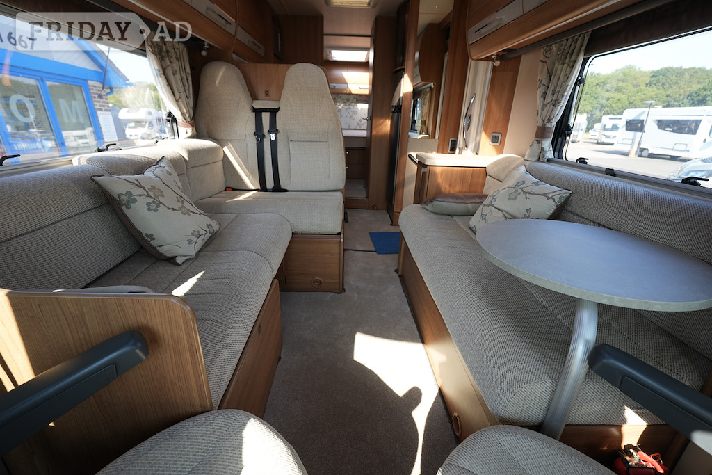 Auto-Trail Comanche FIAT 6 BERTH 4 TRAVEL SEAT MOTORHOME Haywards Heath