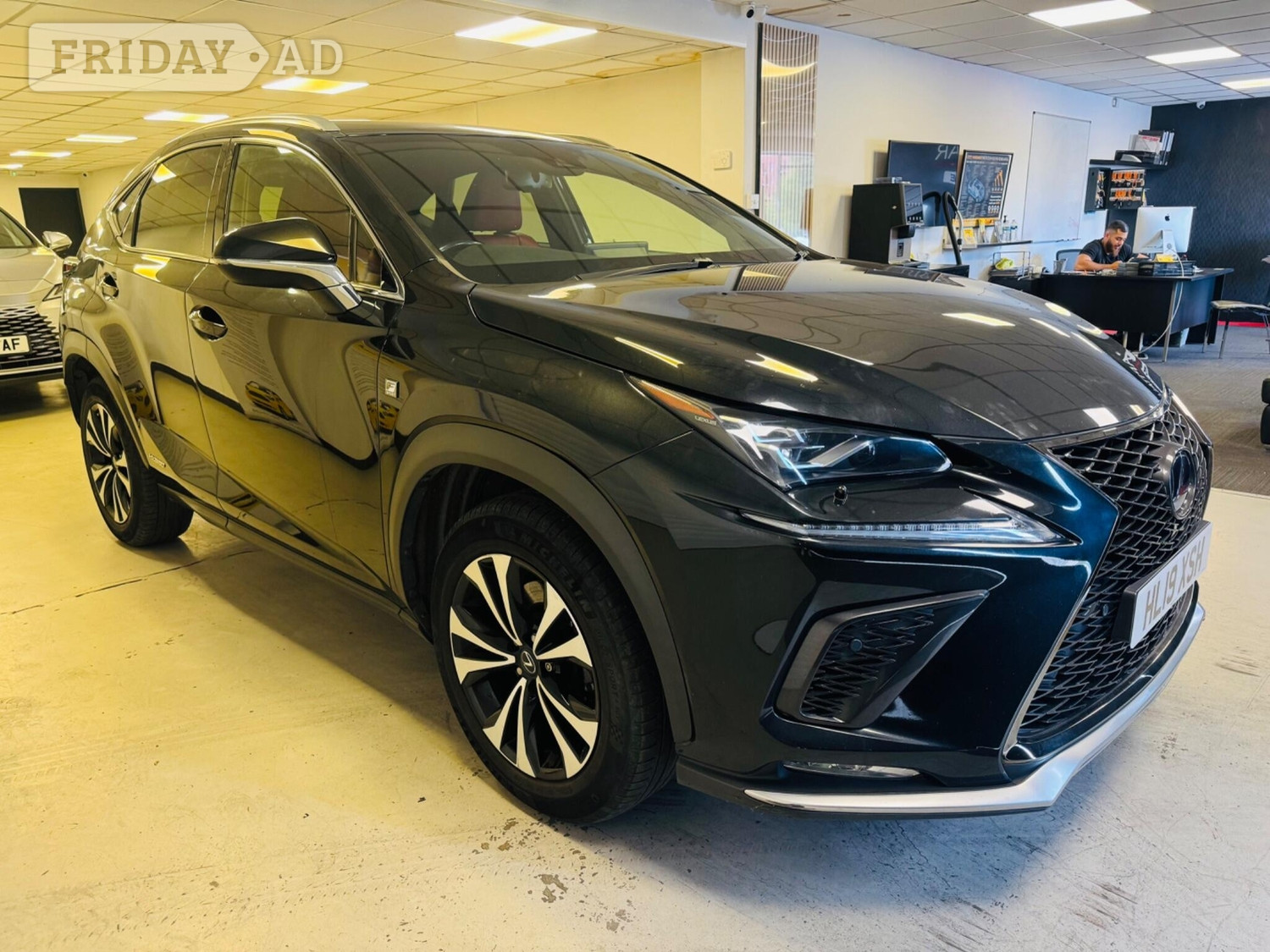 Lexus NX Stroud