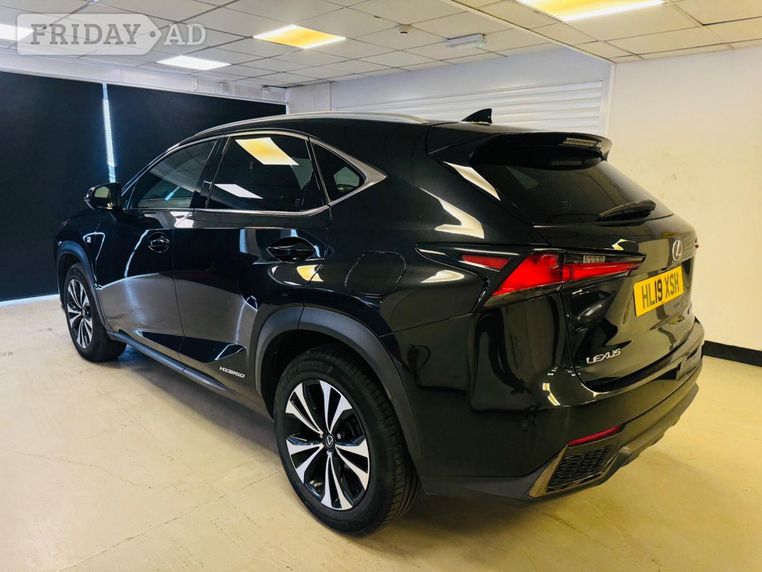 Lexus NX 2019 - Cars in Stroud