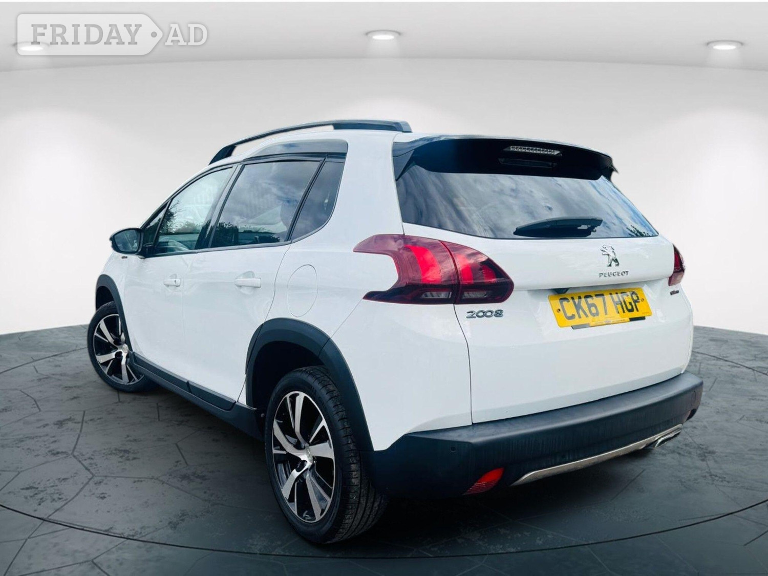 [ berth ]Peugeot 2008