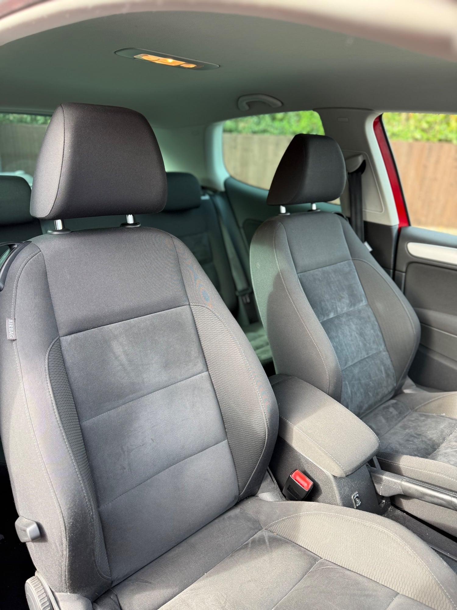 [ berth ]Volkswagen Golf