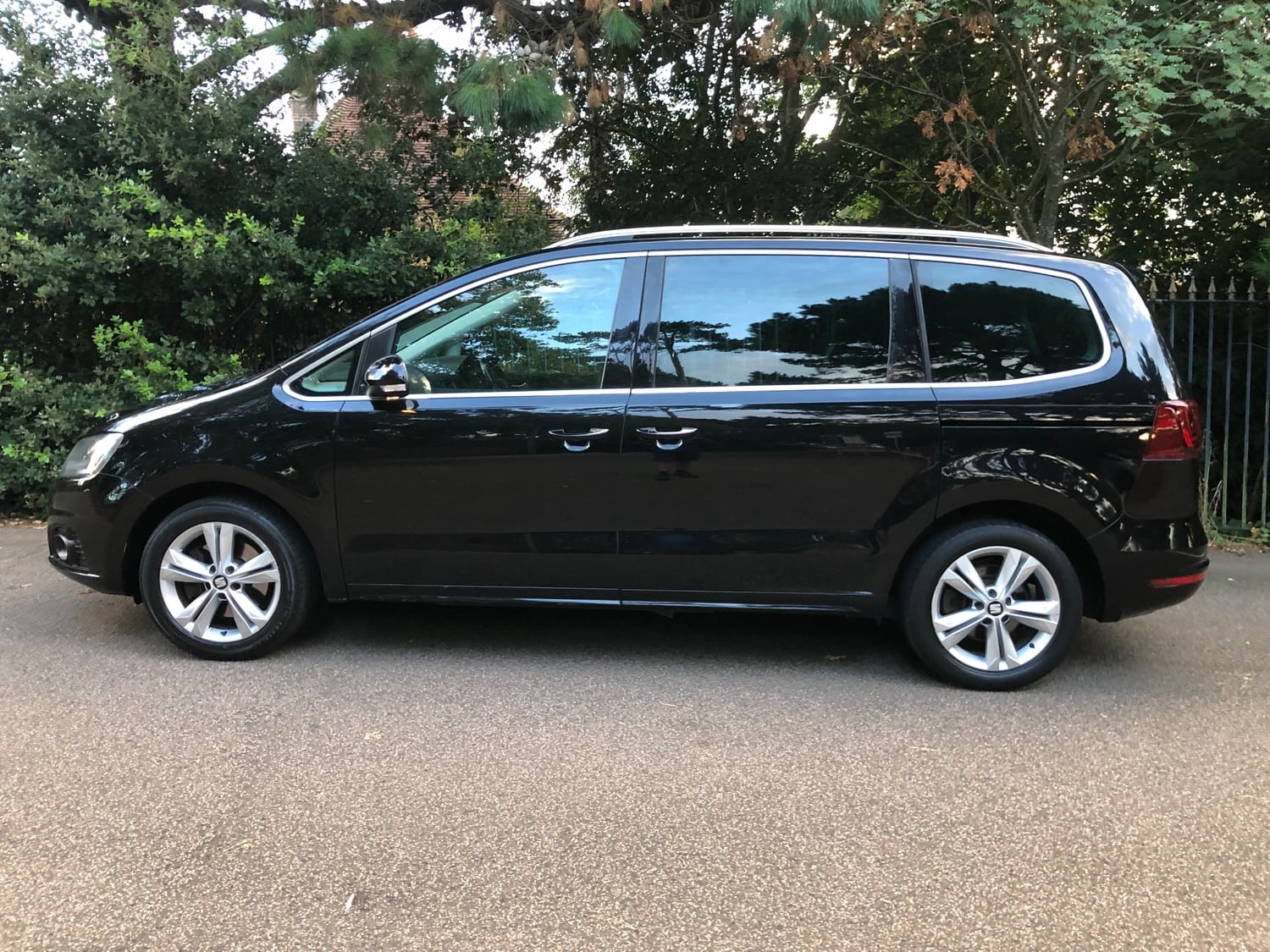 SEAT Alhambra 2016 - Cars