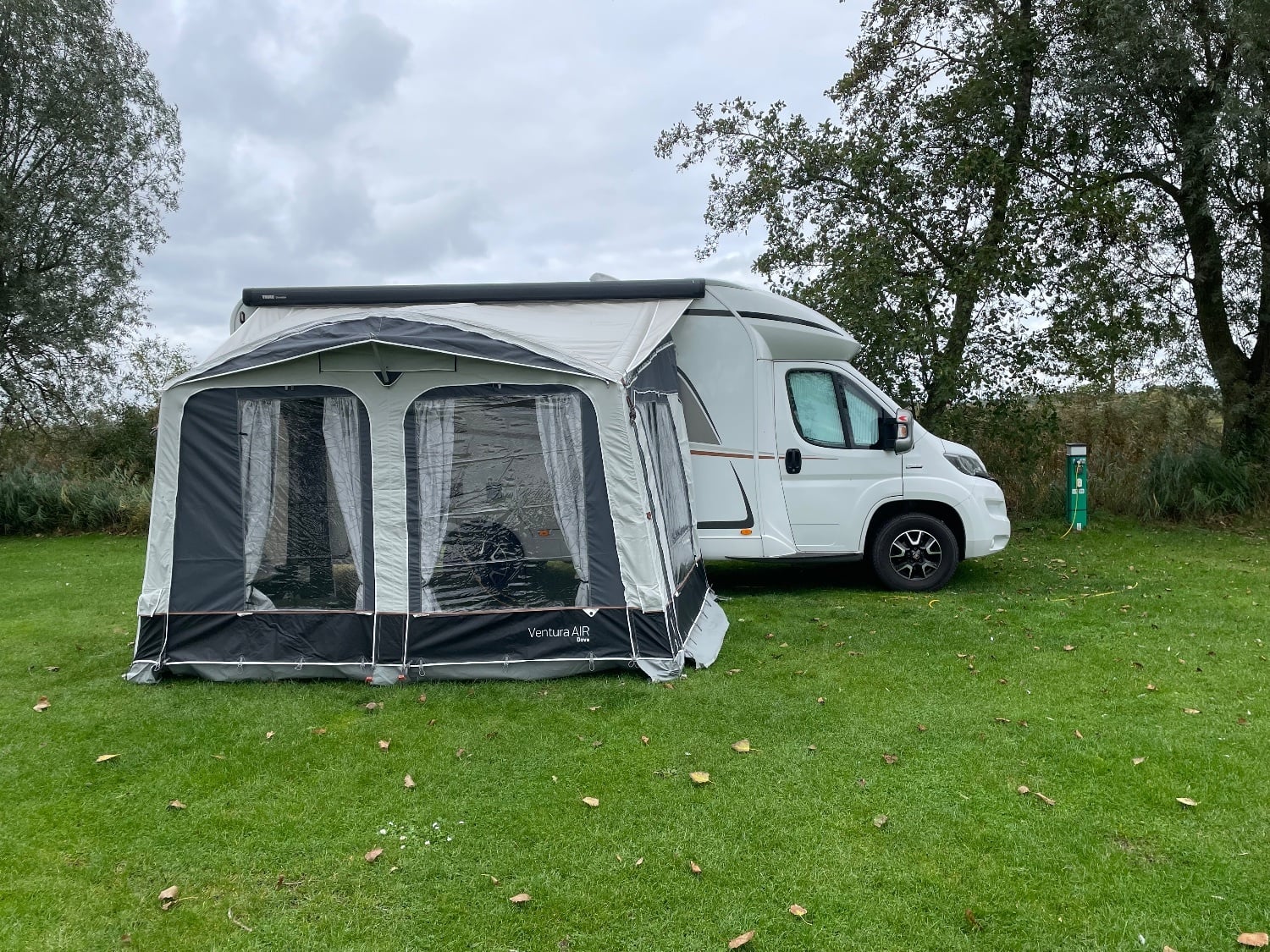 Ventura Air Dove 350 Inflatable Awning by Isabella