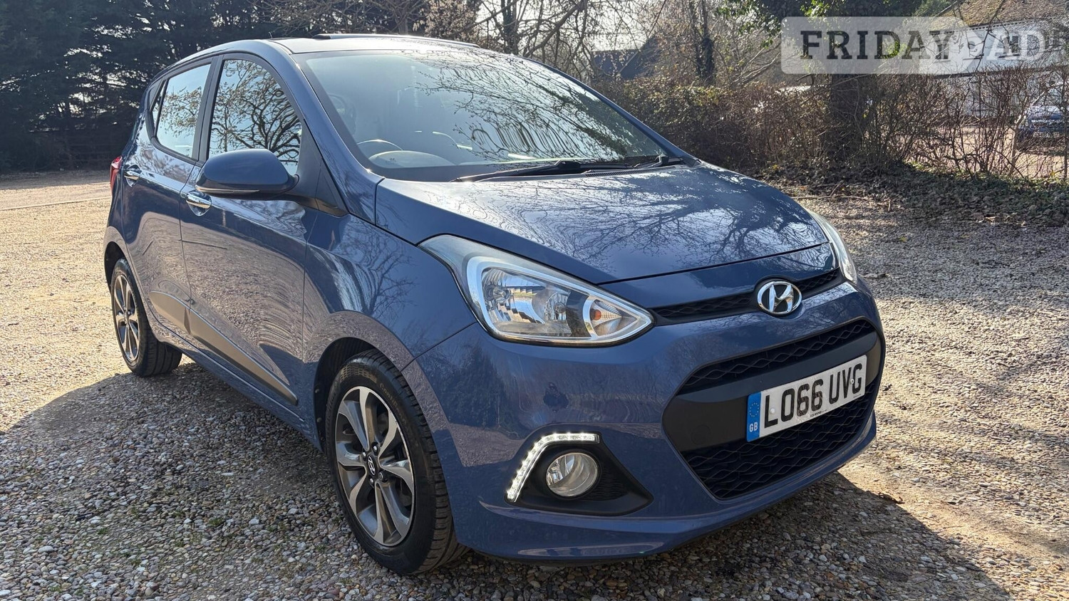 Hyundai i10 2016 in St. Albans