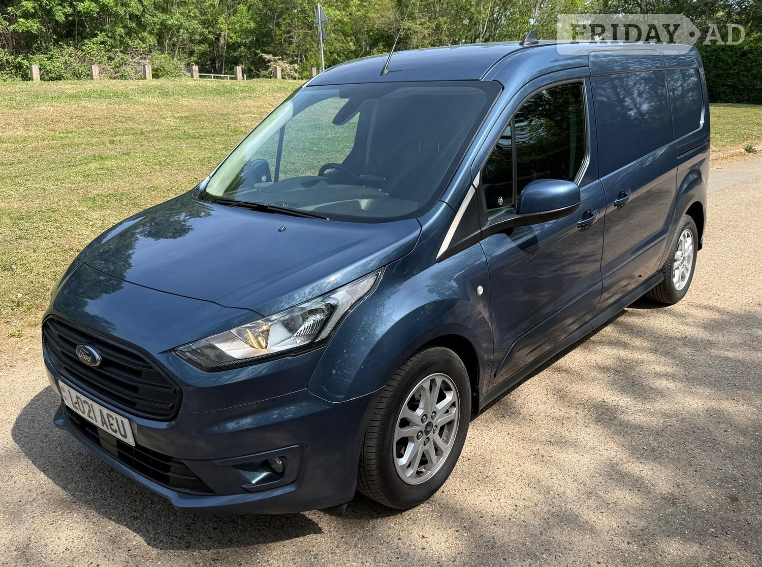 [ berth ]Ford Transit Connect