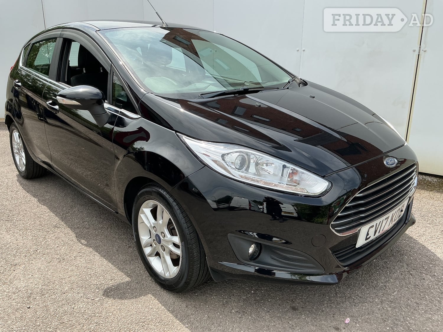 [ berth ]Ford Fiesta