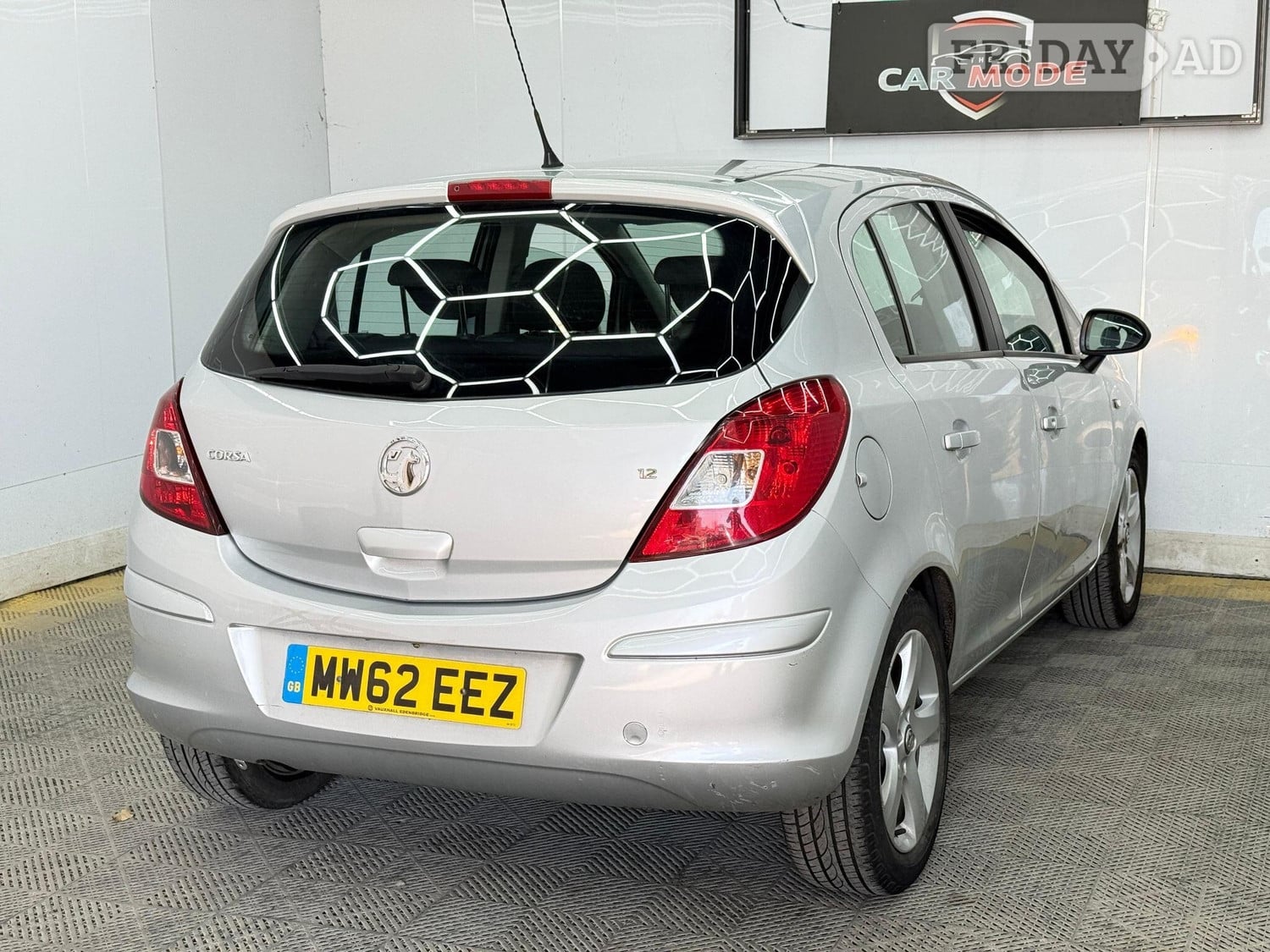 [ berth ]Vauxhall Corsa