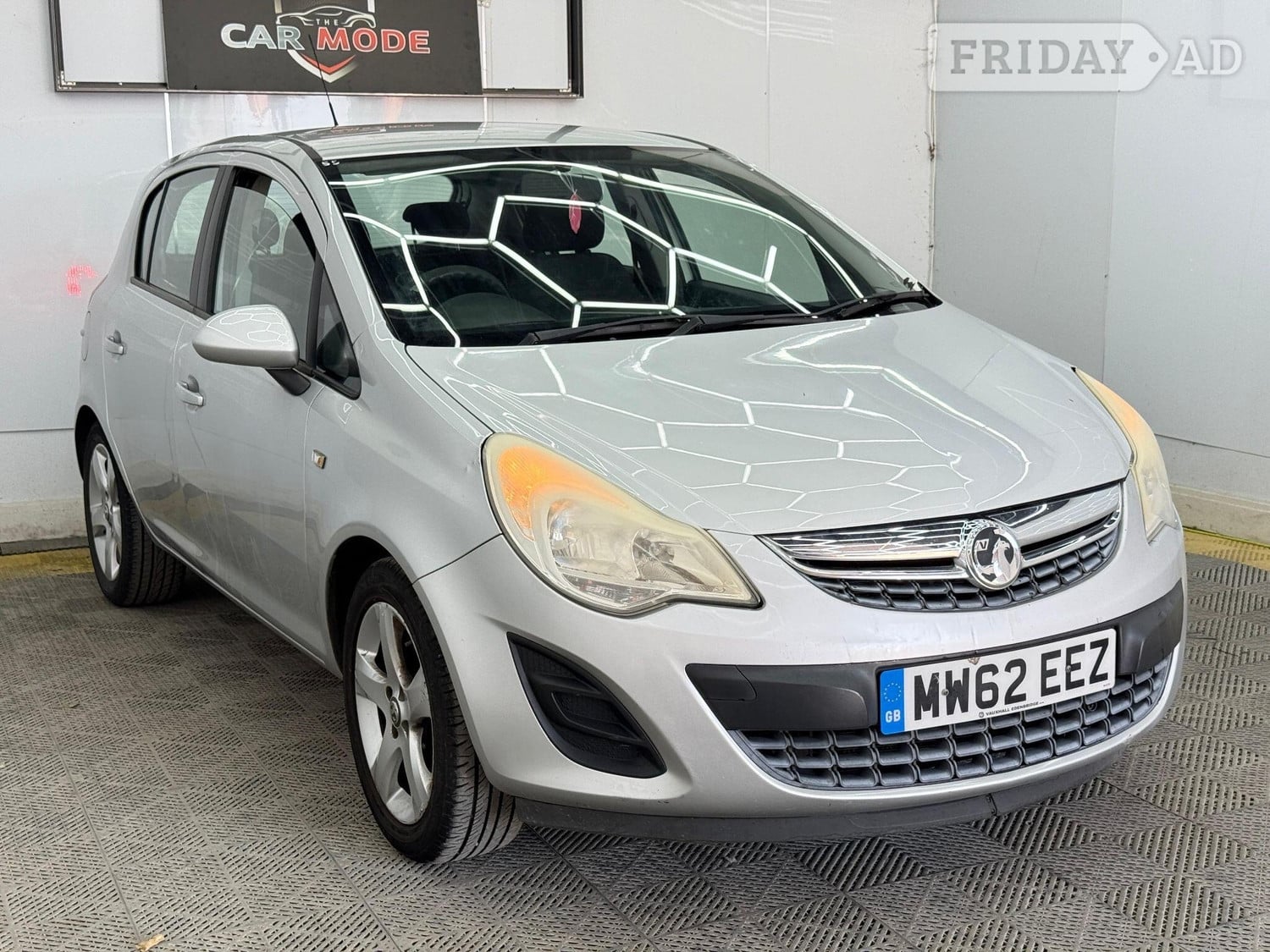 Vauxhall Corsa 2012 in Hillingdon
