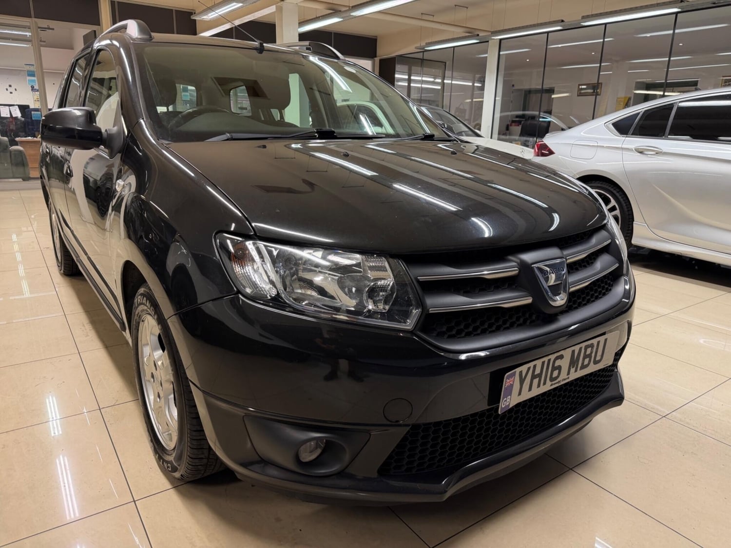 Dacia Logan 2016 in Rotherham